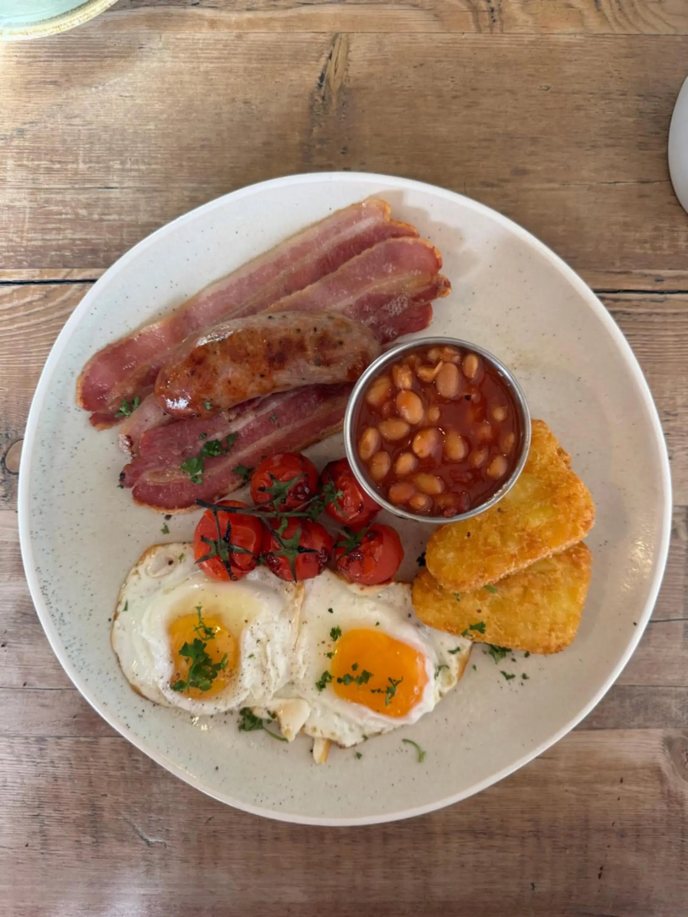 Breakfast in The Saracens Head Breakfast in The Saracens Head