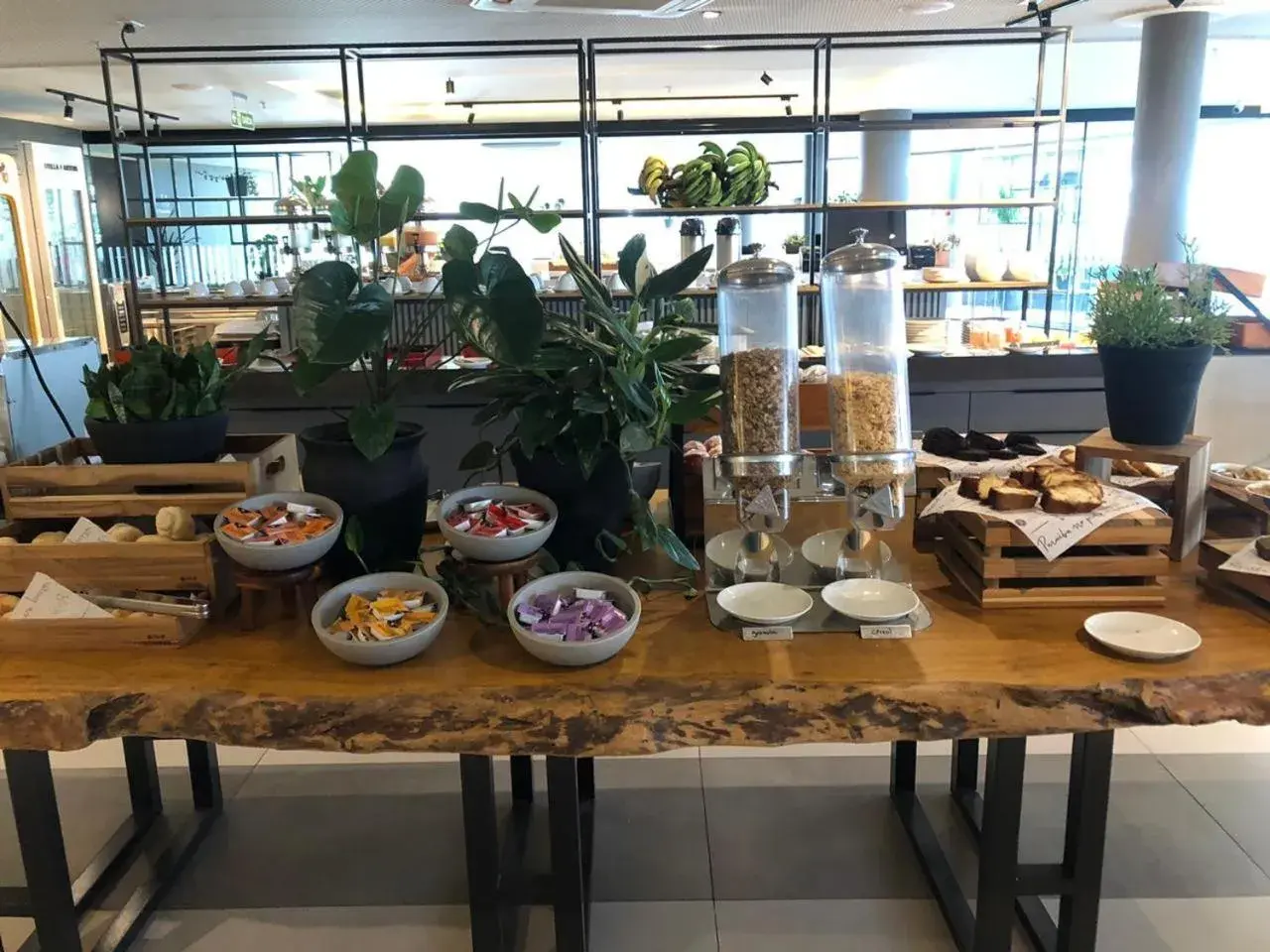 Buffet breakfast in Slaviero Campina Grande Buffet breakfast in Slaviero Campina Grande