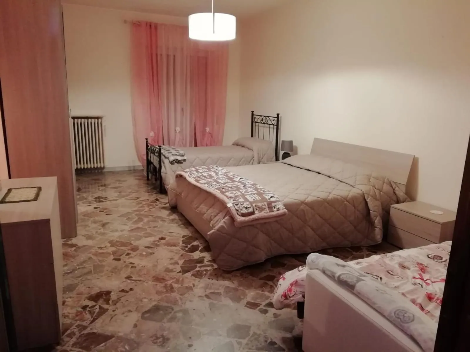 Bedroom, Bed in A Casa di Raffy