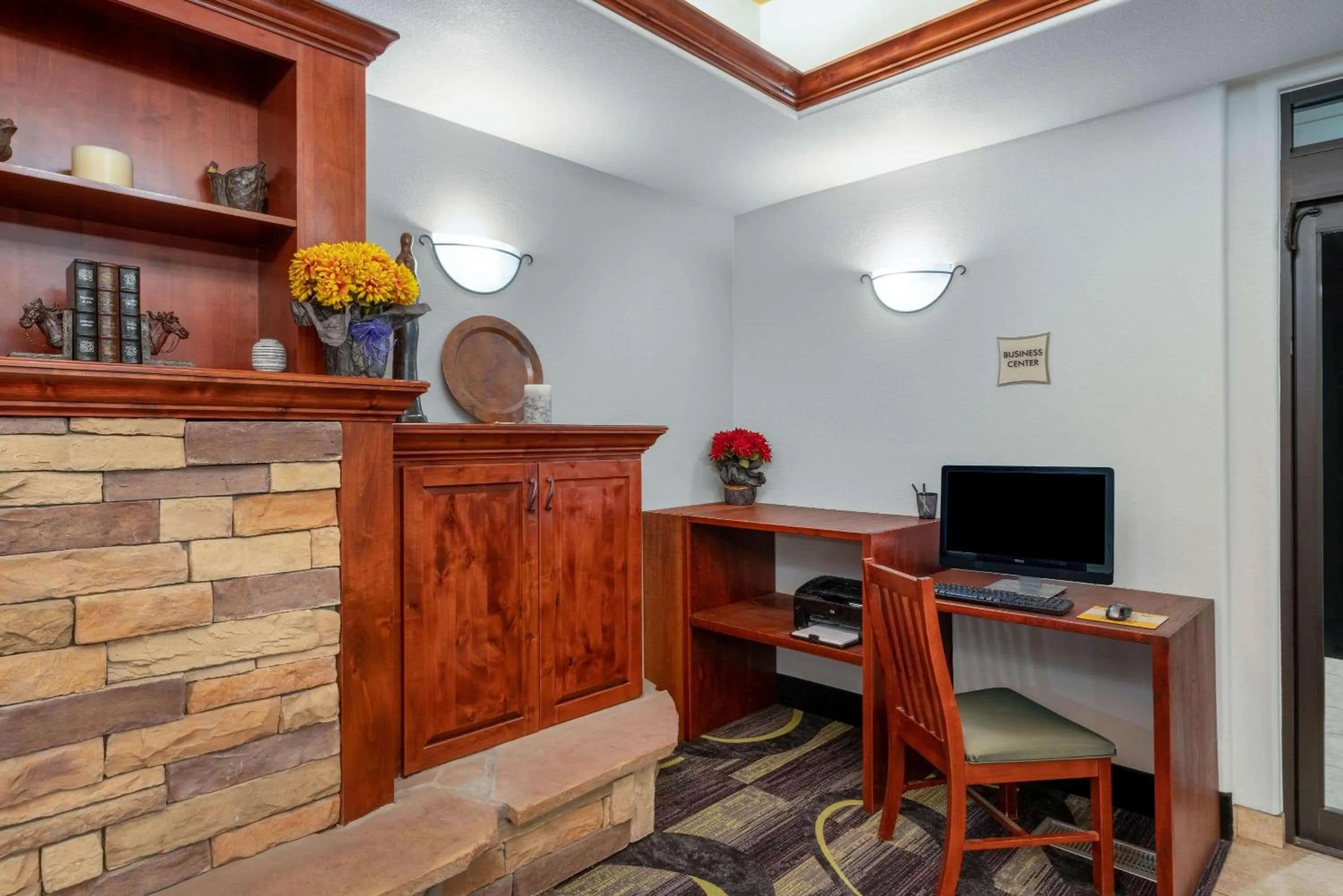 On site in La Quinta by Wyndham Rifle