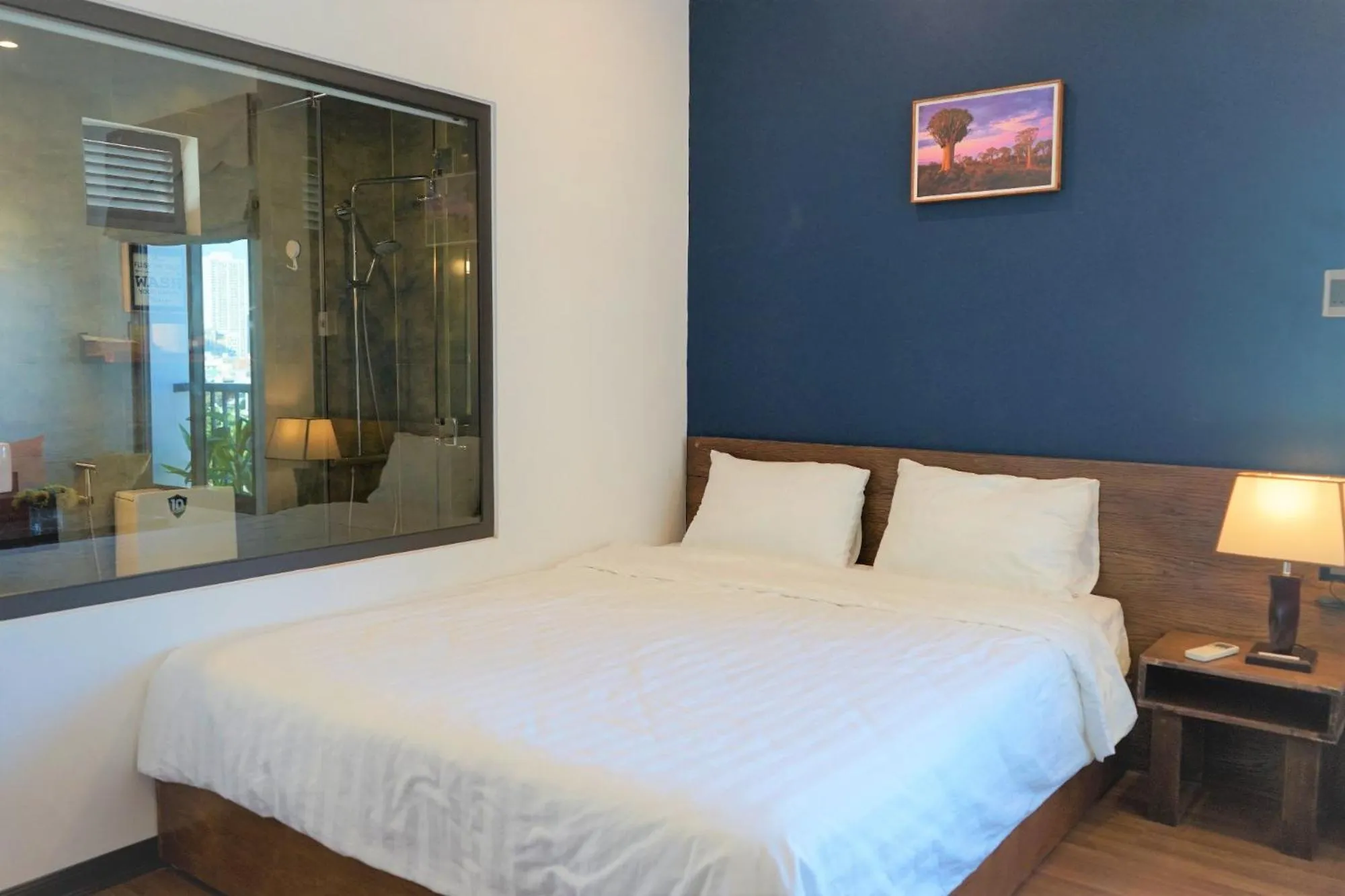 Bed in Oasis Hotel & Apartment