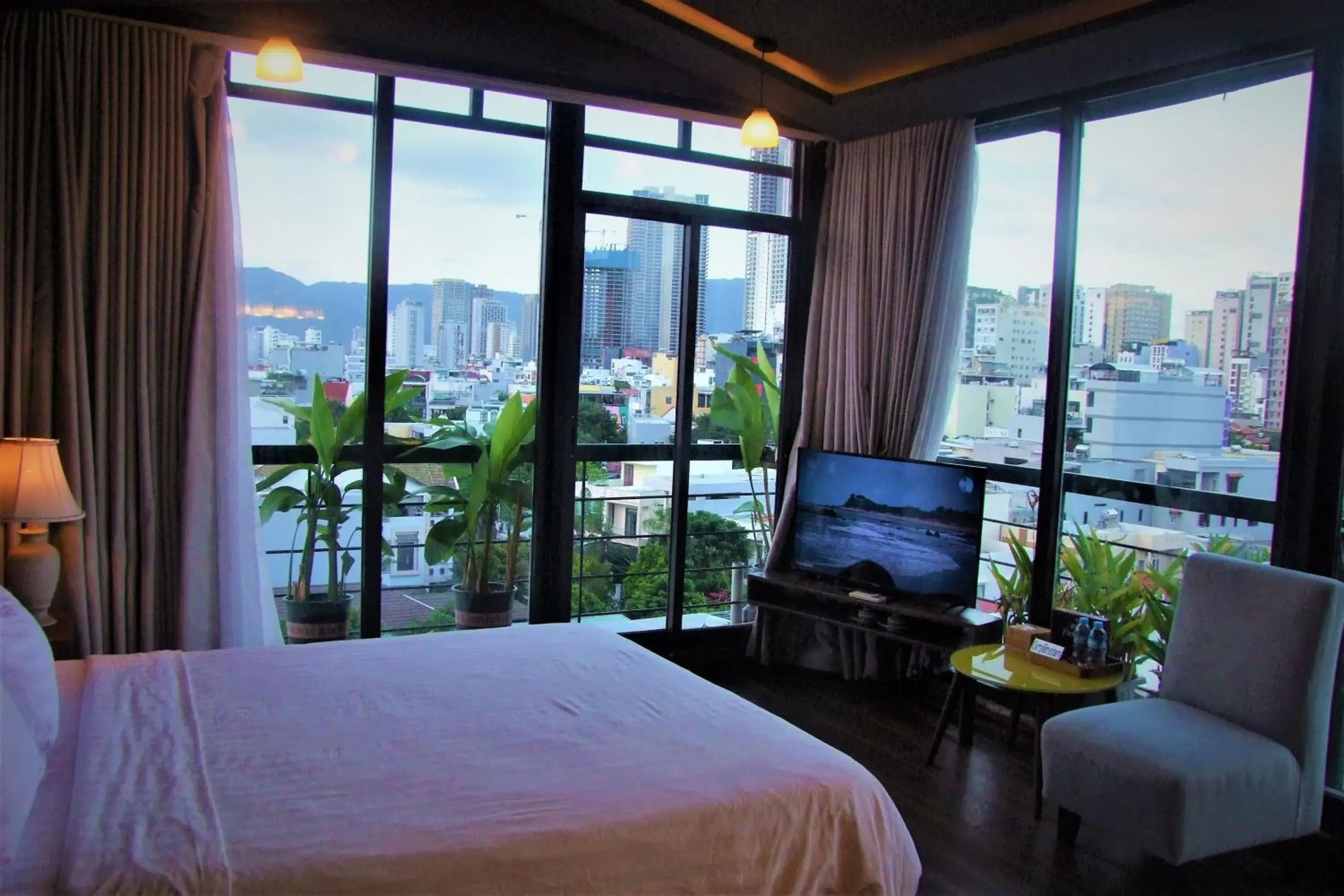 Bed in Oasis Hotel & Apartment Bed in Oasis Hotel & Apartment