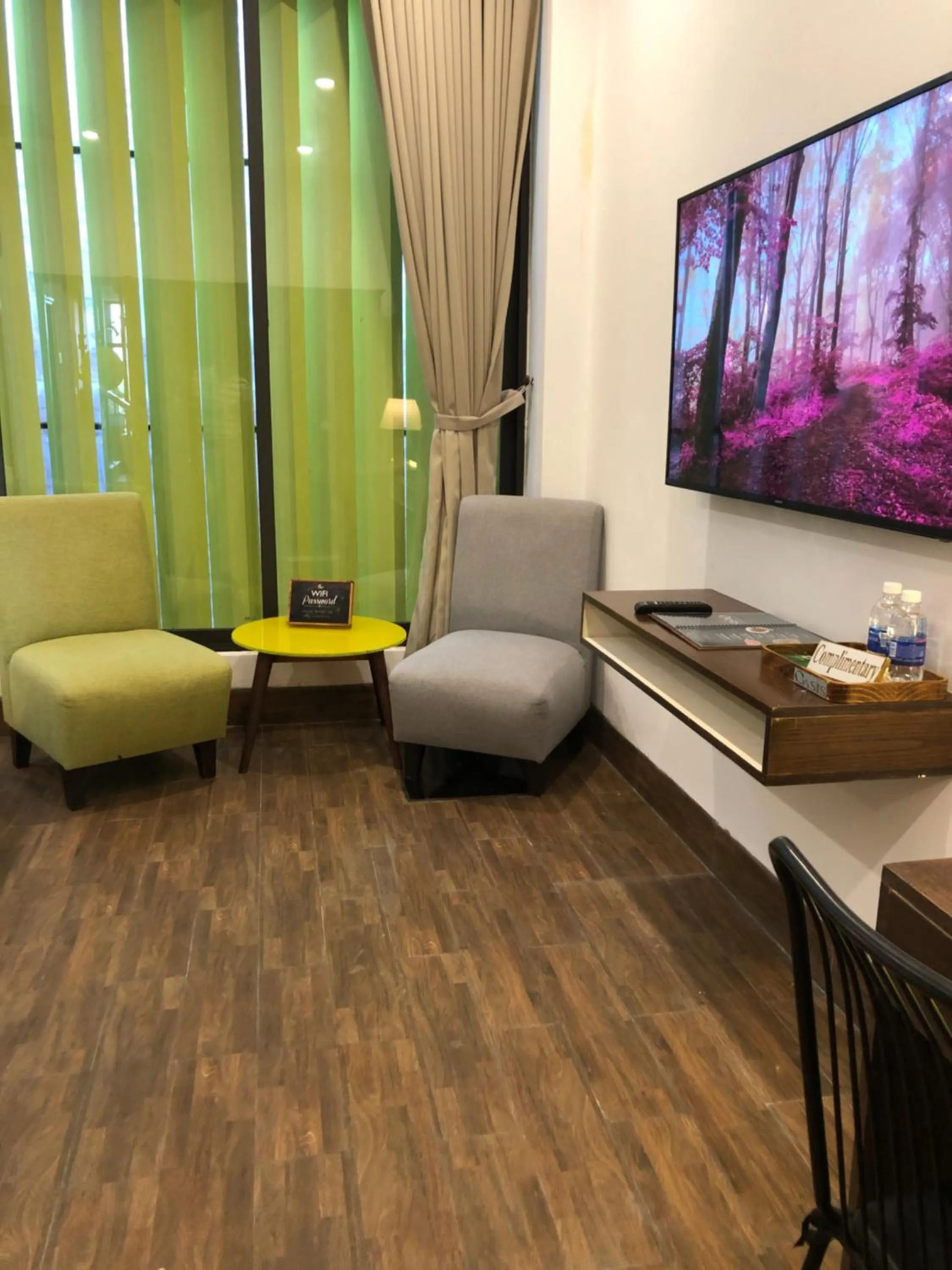 Oasis Hotel & Apartment