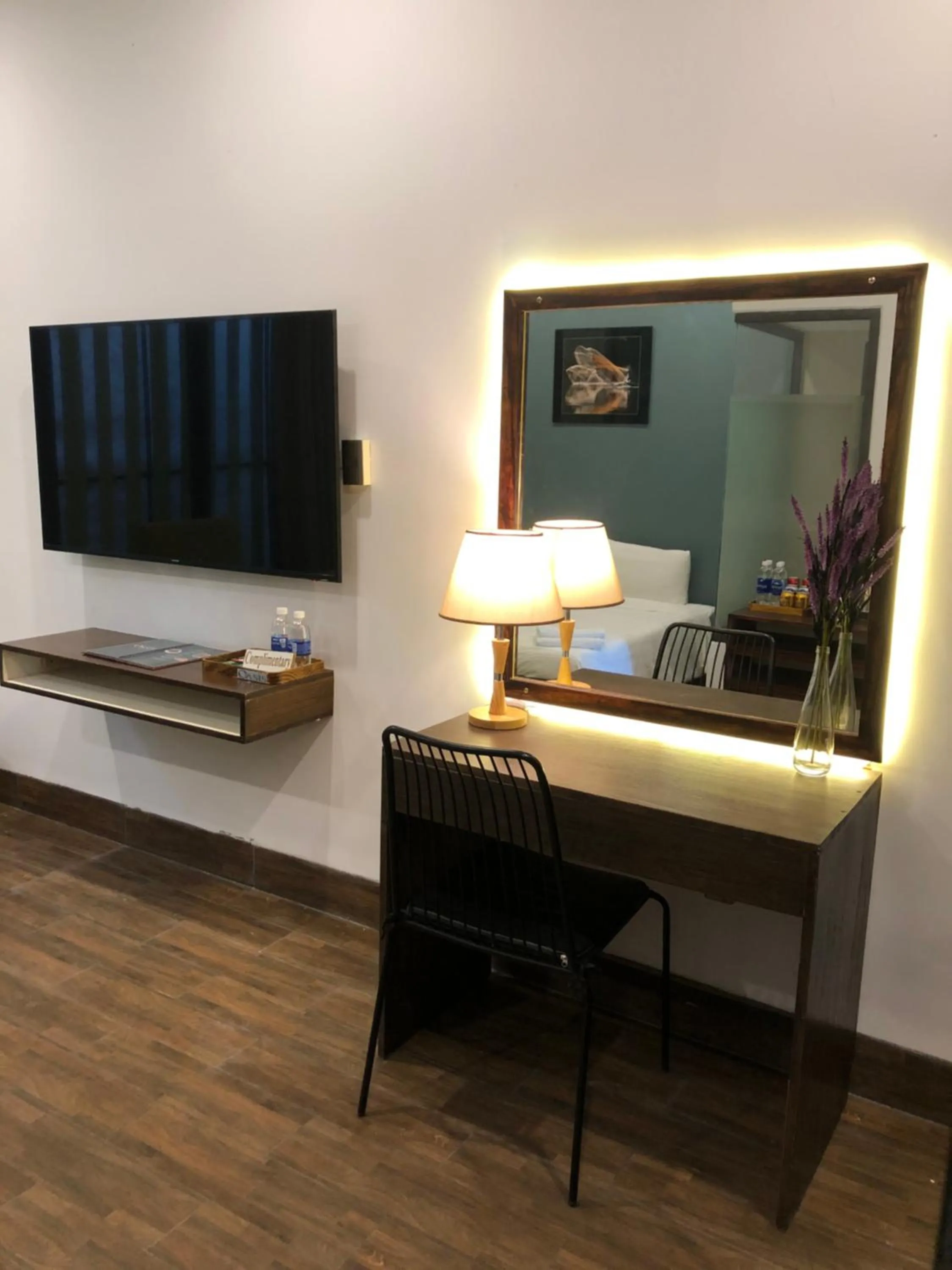 Oasis Hotel & Apartment