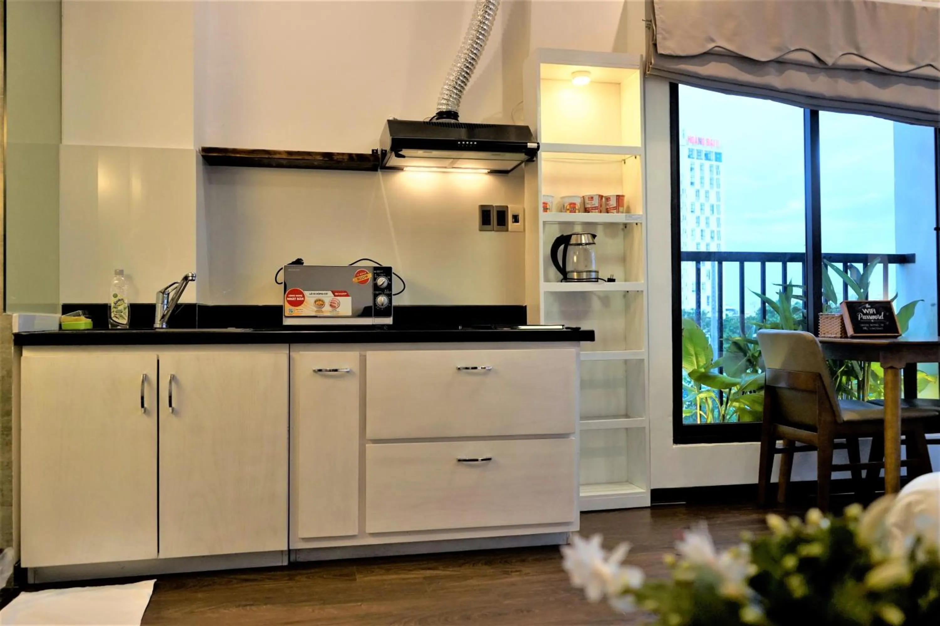 Oasis Hotel & Apartment