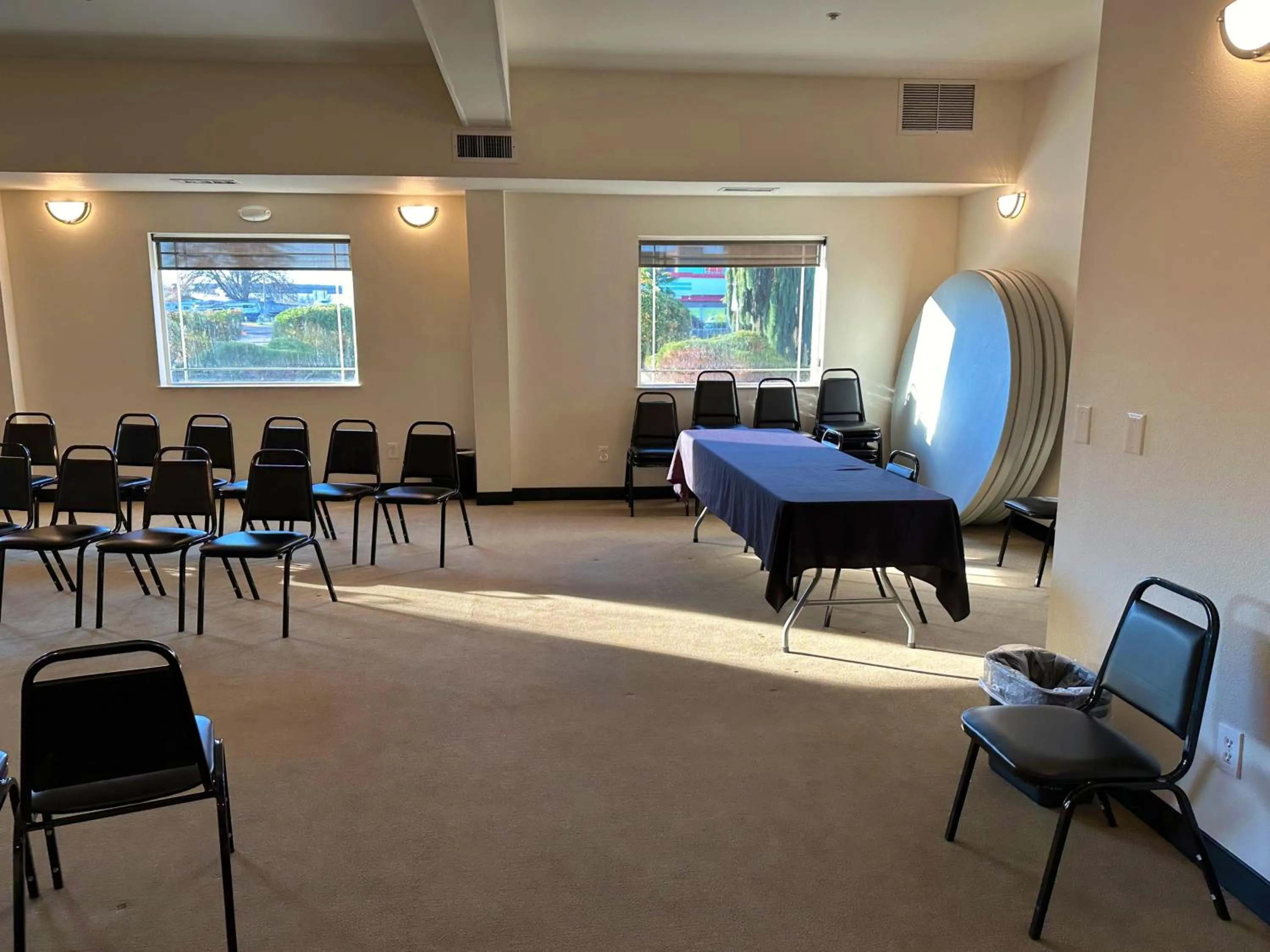 Meeting/conference room in Peppermill Empress Inn