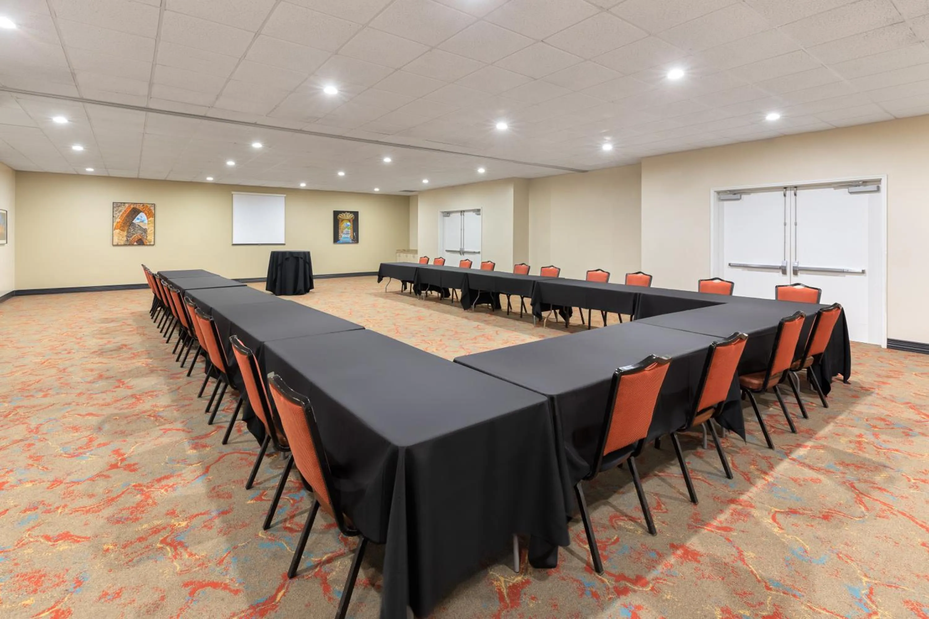 Meeting/conference room in La Quinta by Wyndham San Antonio Medical Ctr. NW
