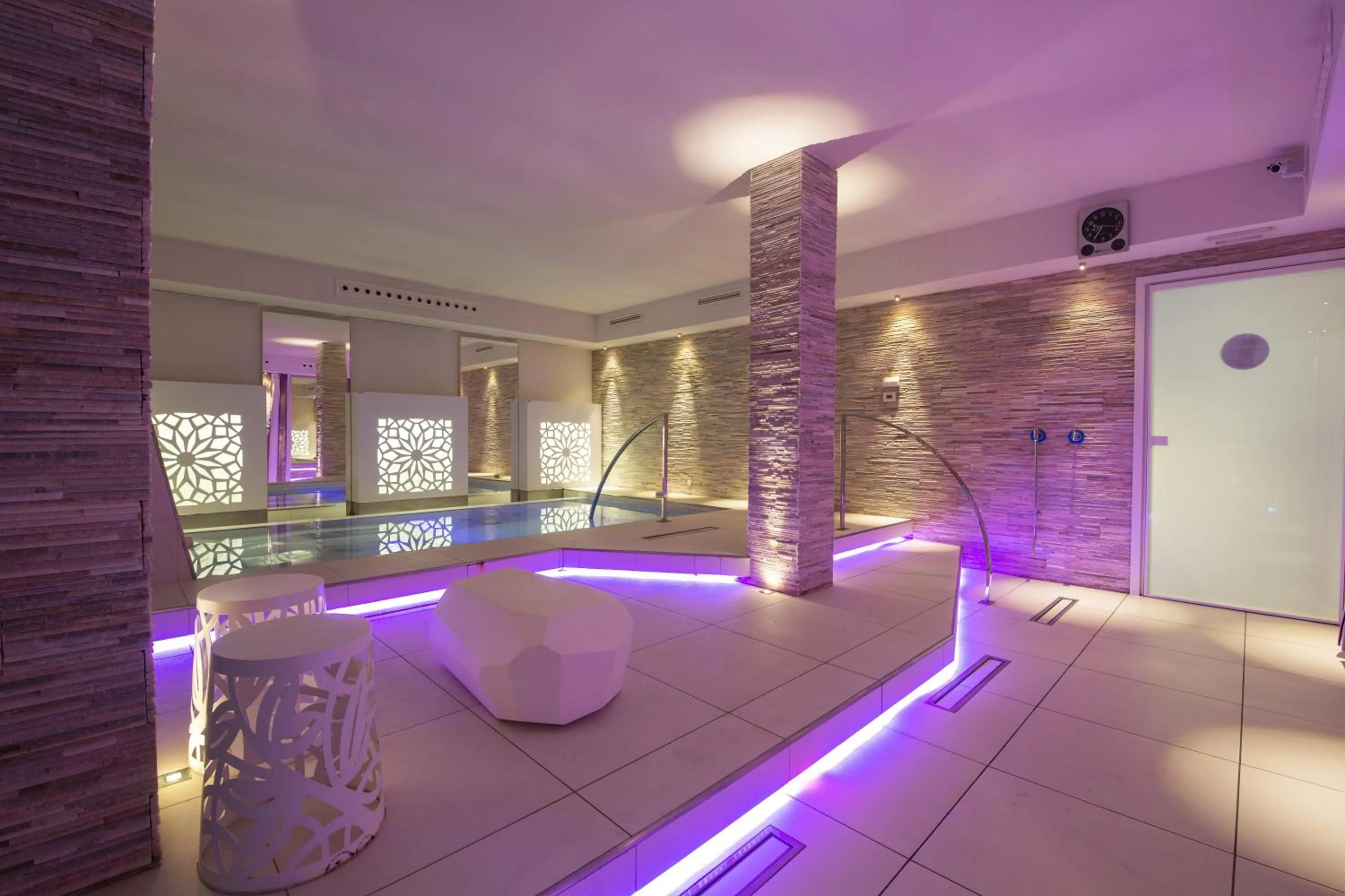 Spa and wellness centre/facilities in Hotel Parigi 2 & Spa