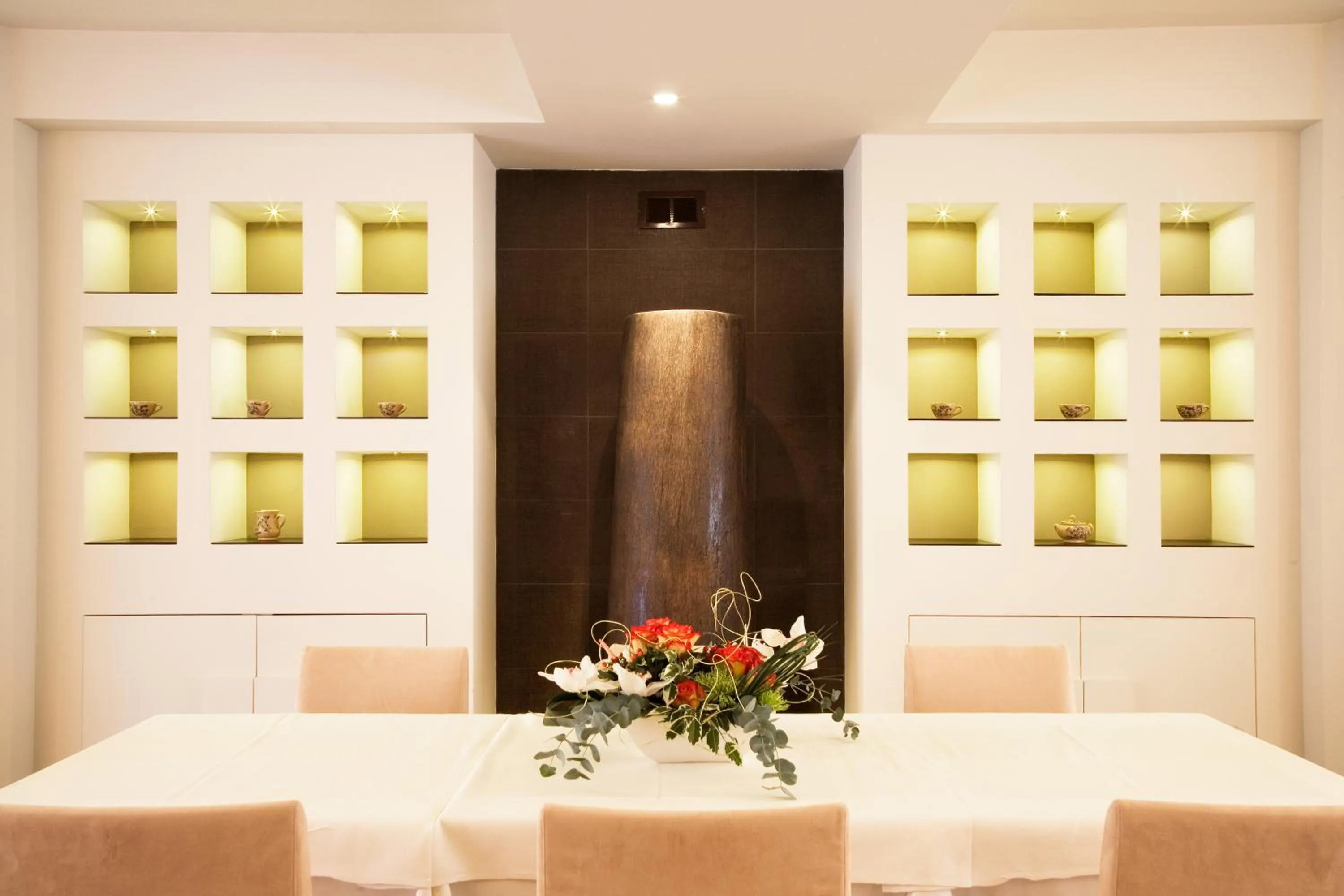 Restaurant/places to eat in Hotel Parigi 2 & Spa