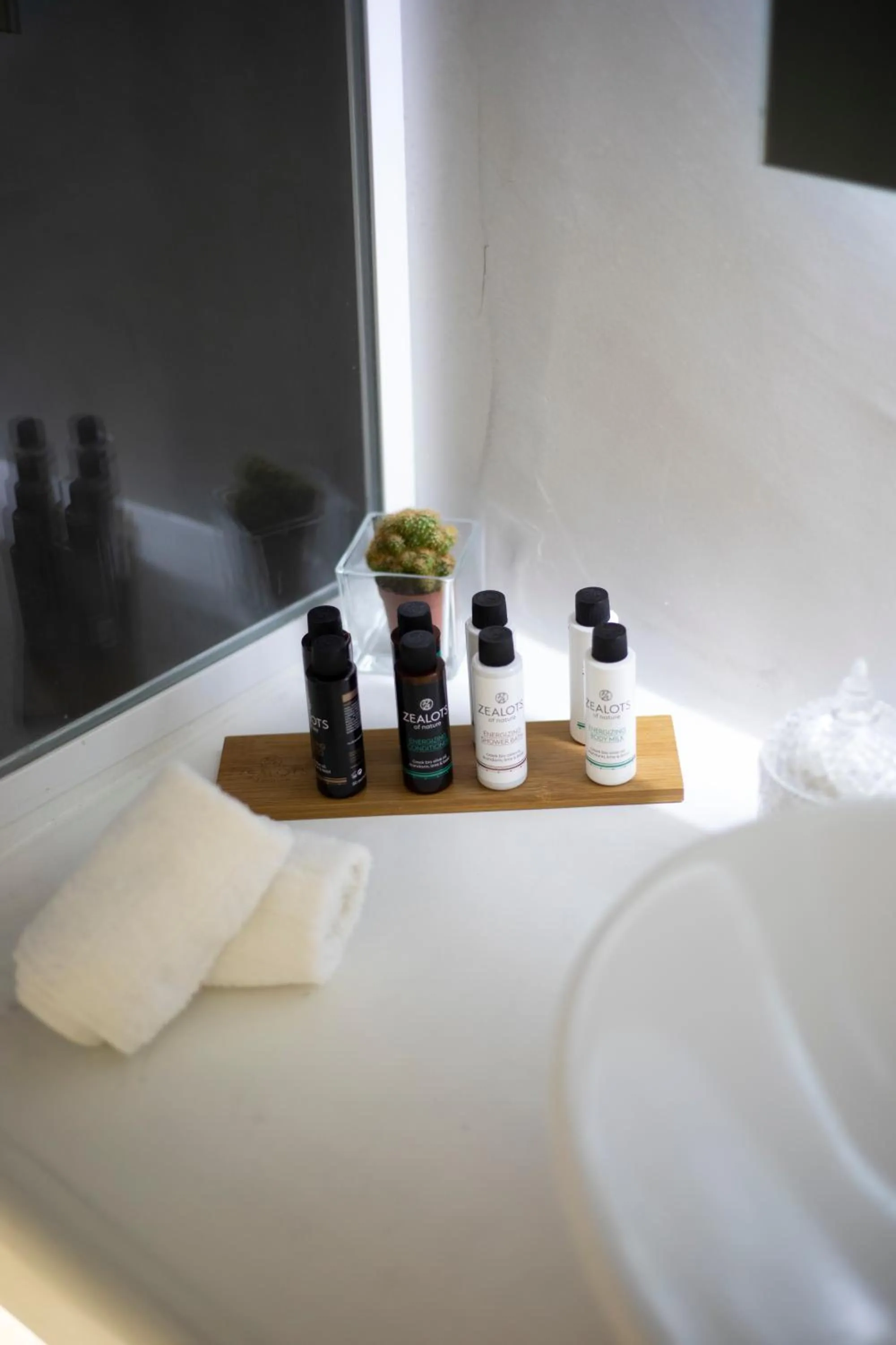 Bathroom in Edem Boutique Suites