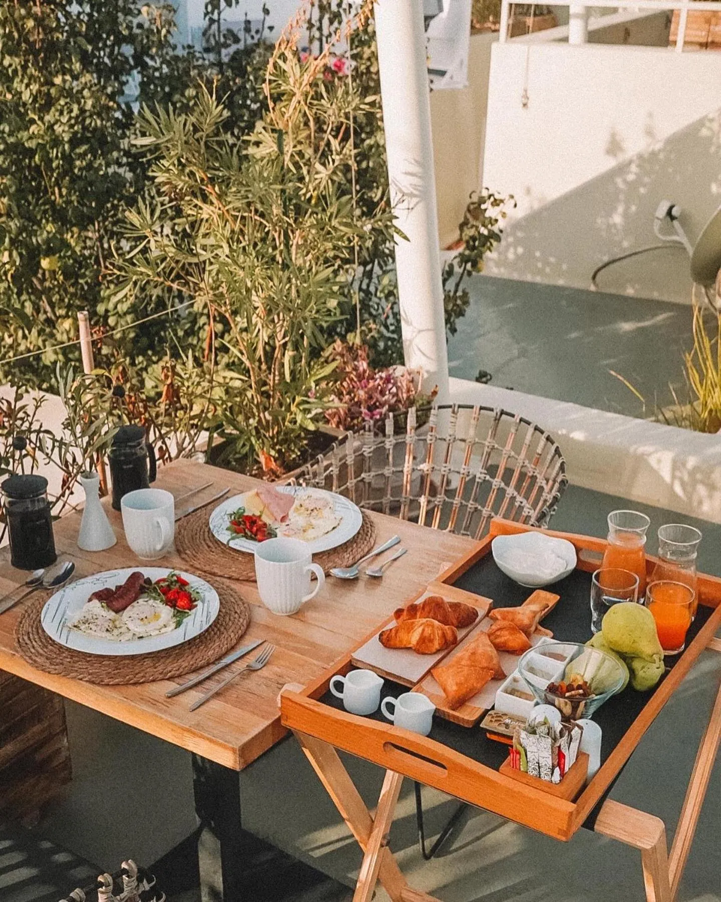 Food and drinks in Edem Boutique Suites