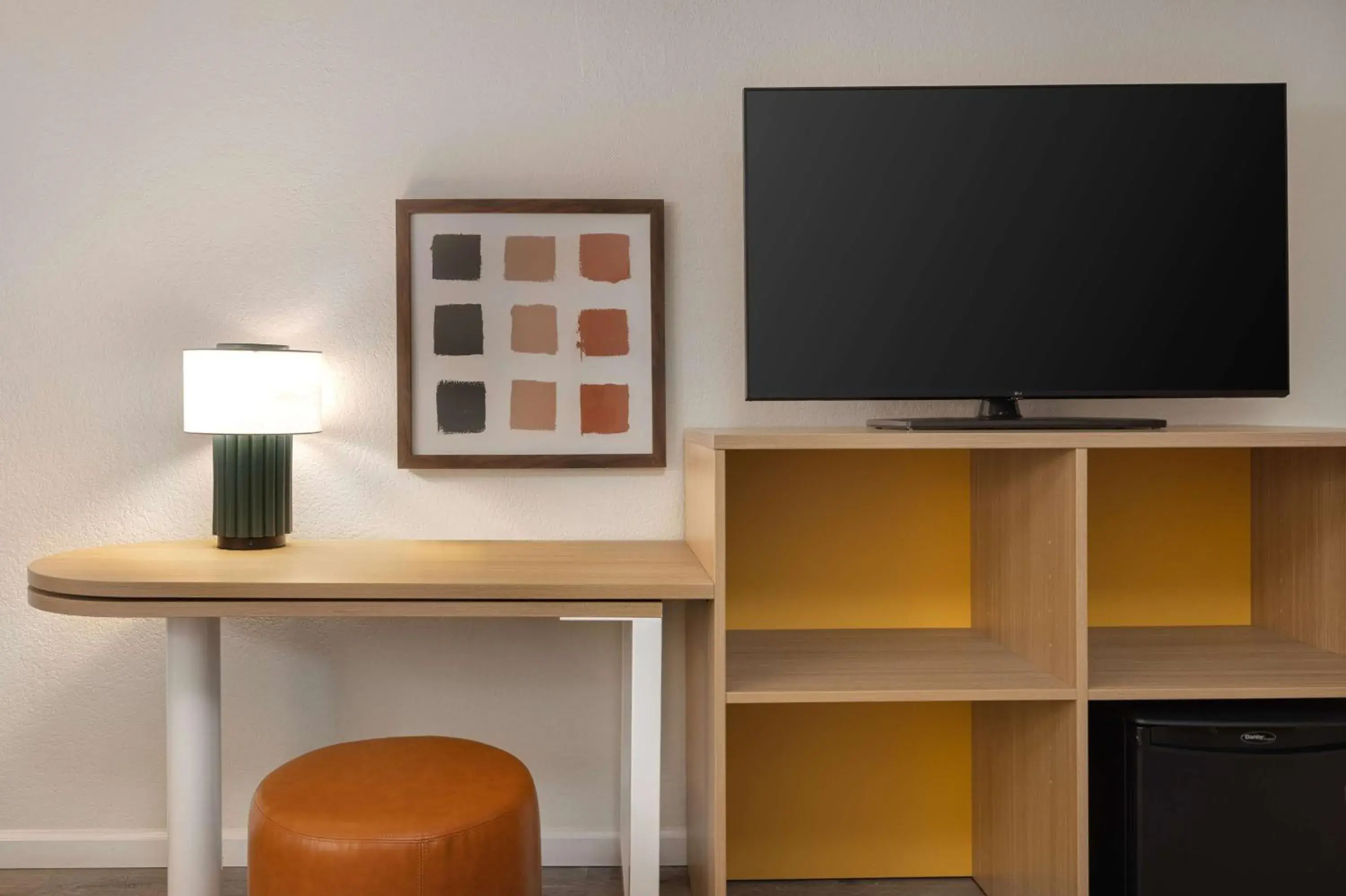 Photo of the whole room in Spark by Hilton Rock Springs Photo of the whole room in Spark by Hilton Rock Springs