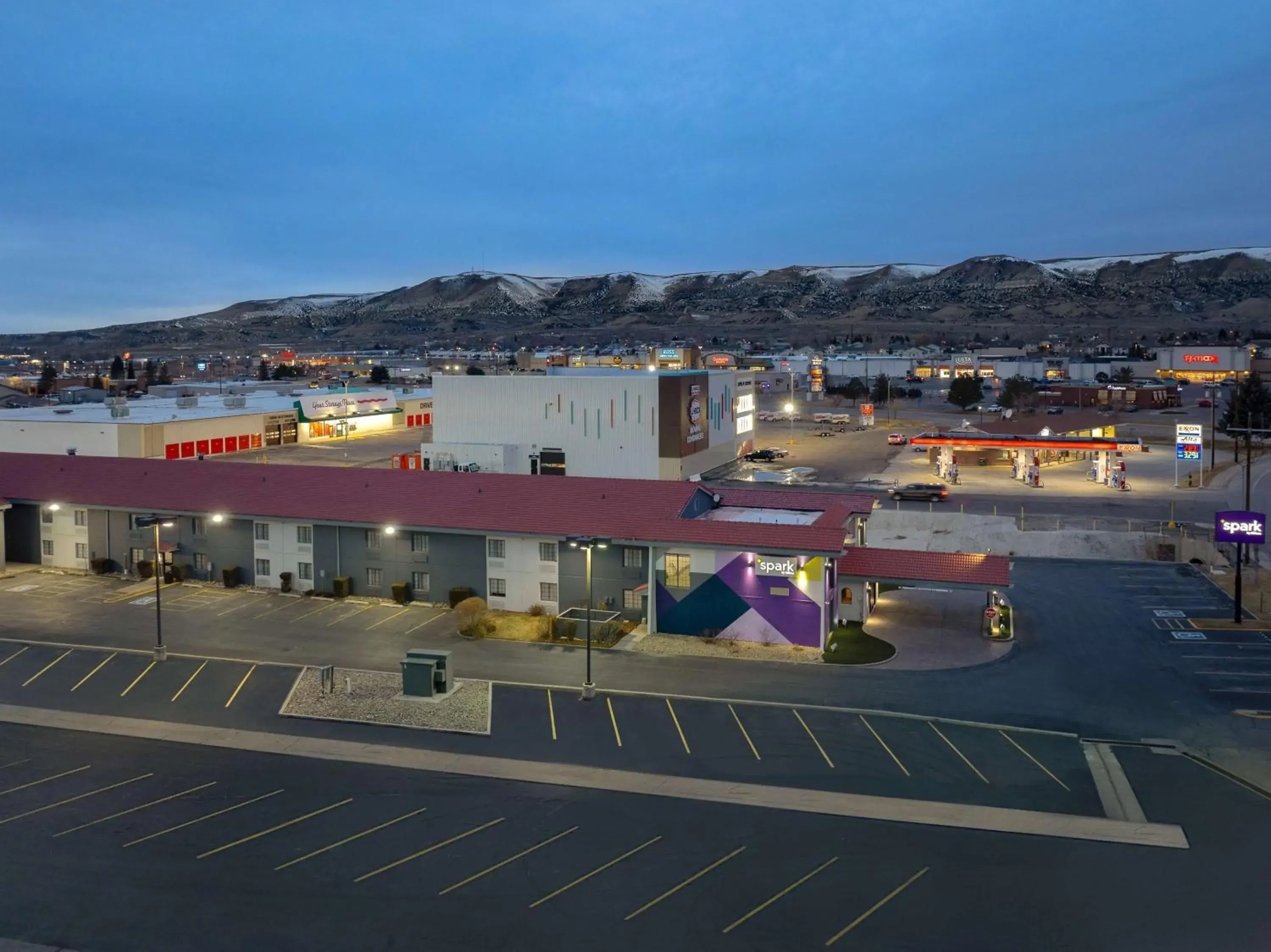 Property building in Spark by Hilton Rock Springs Property building in Spark by Hilton Rock Springs