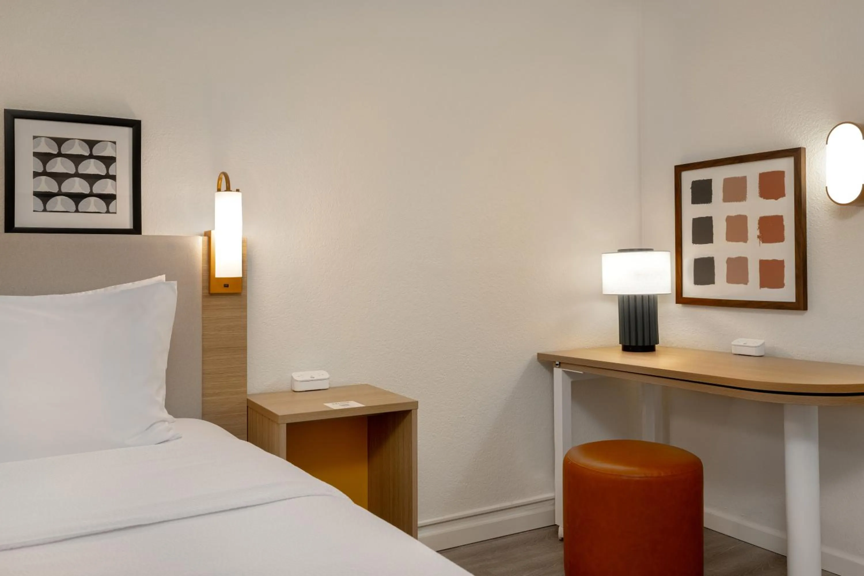 Bed in Spark by Hilton Rock Springs