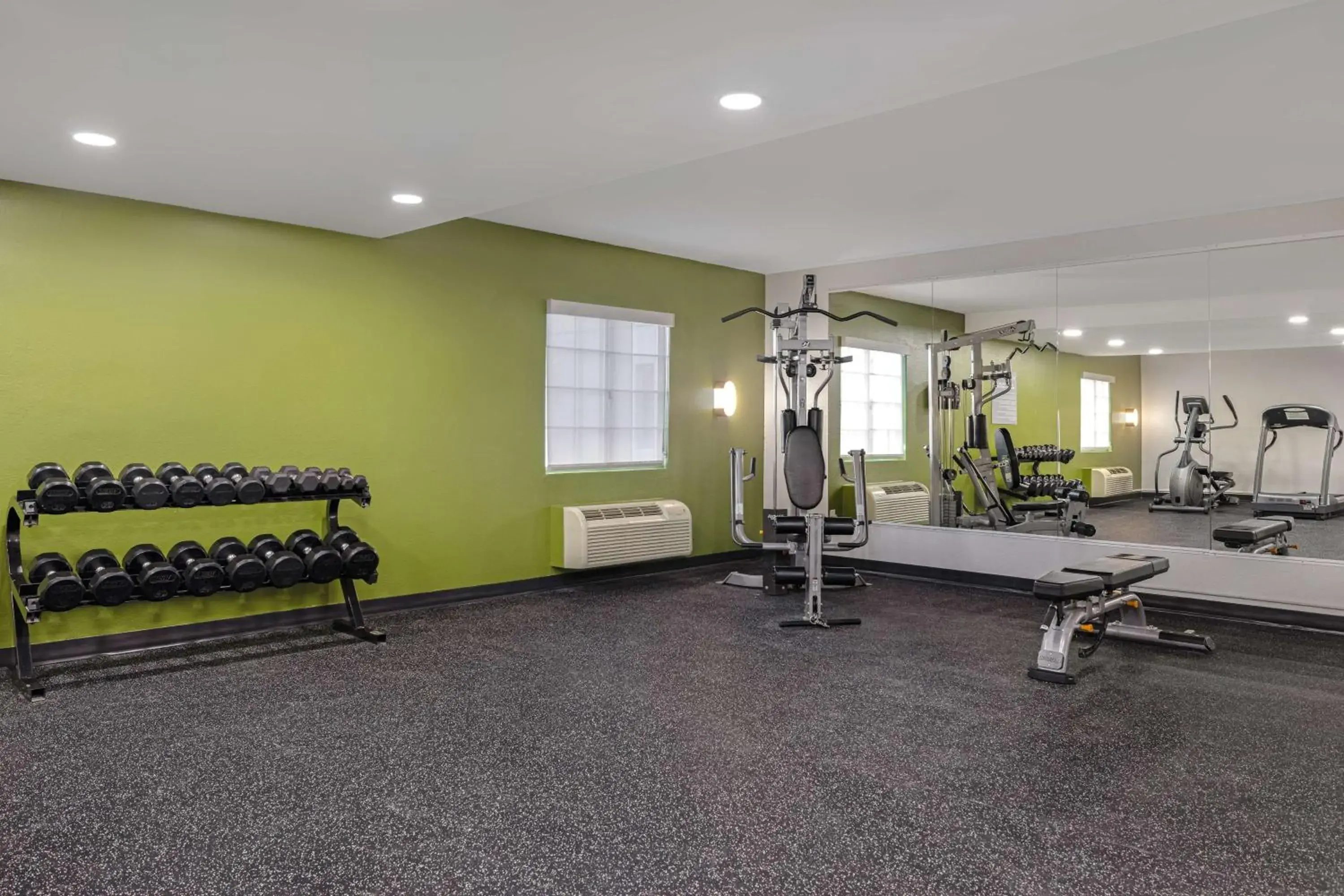 Fitness centre/facilities in Spark by Hilton Rock Springs Fitness centre/facilities in Spark by Hilton Rock Springs