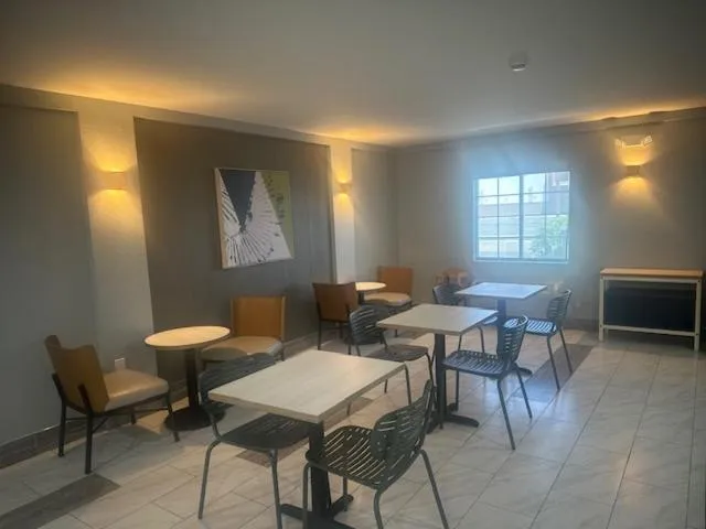 Restaurant/Places to Eat in Baymont by Wyndham Rock Springs