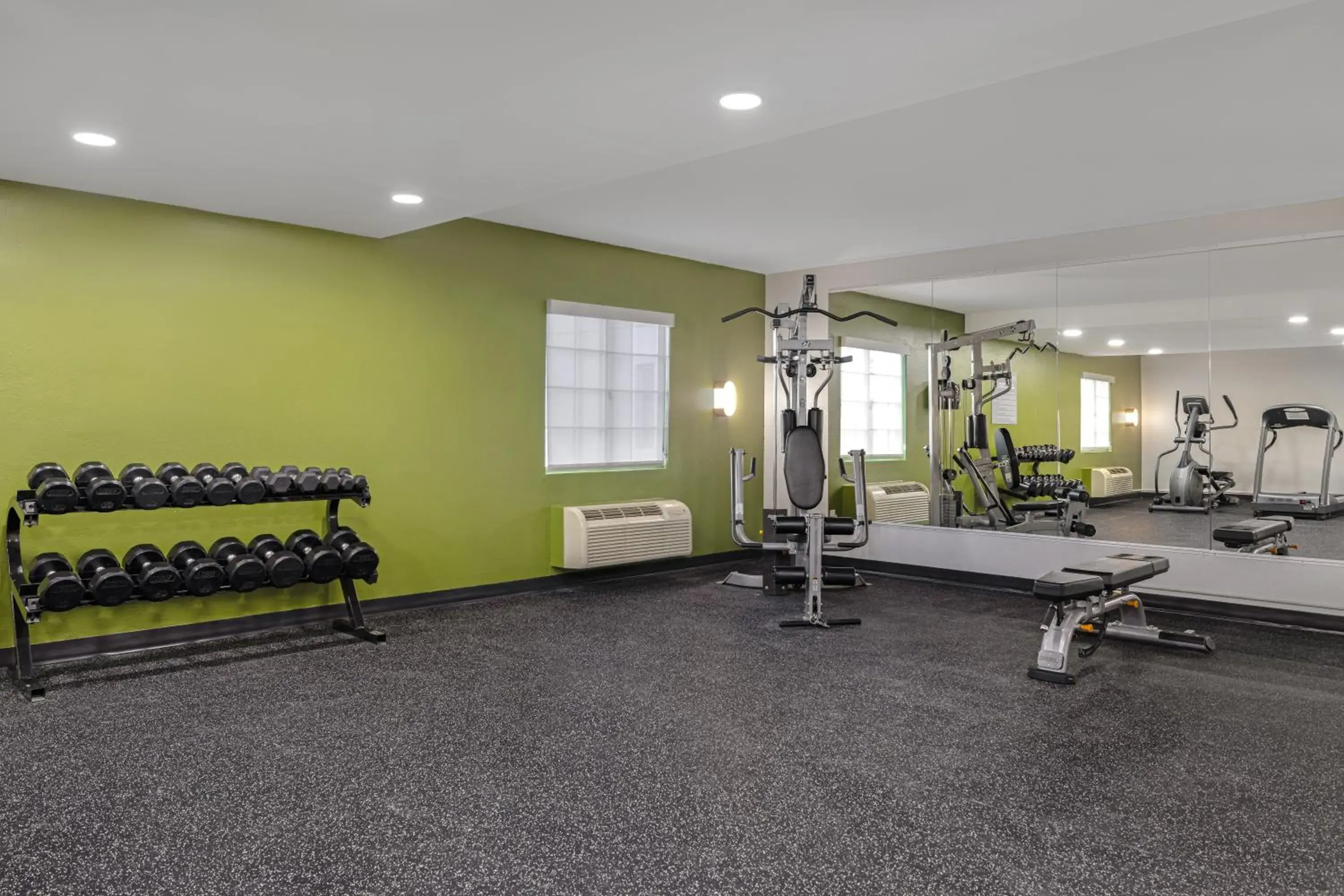 Fitness centre/facilities in Spark by Hilton Rock Springs Fitness centre/facilities in Spark by Hilton Rock Springs