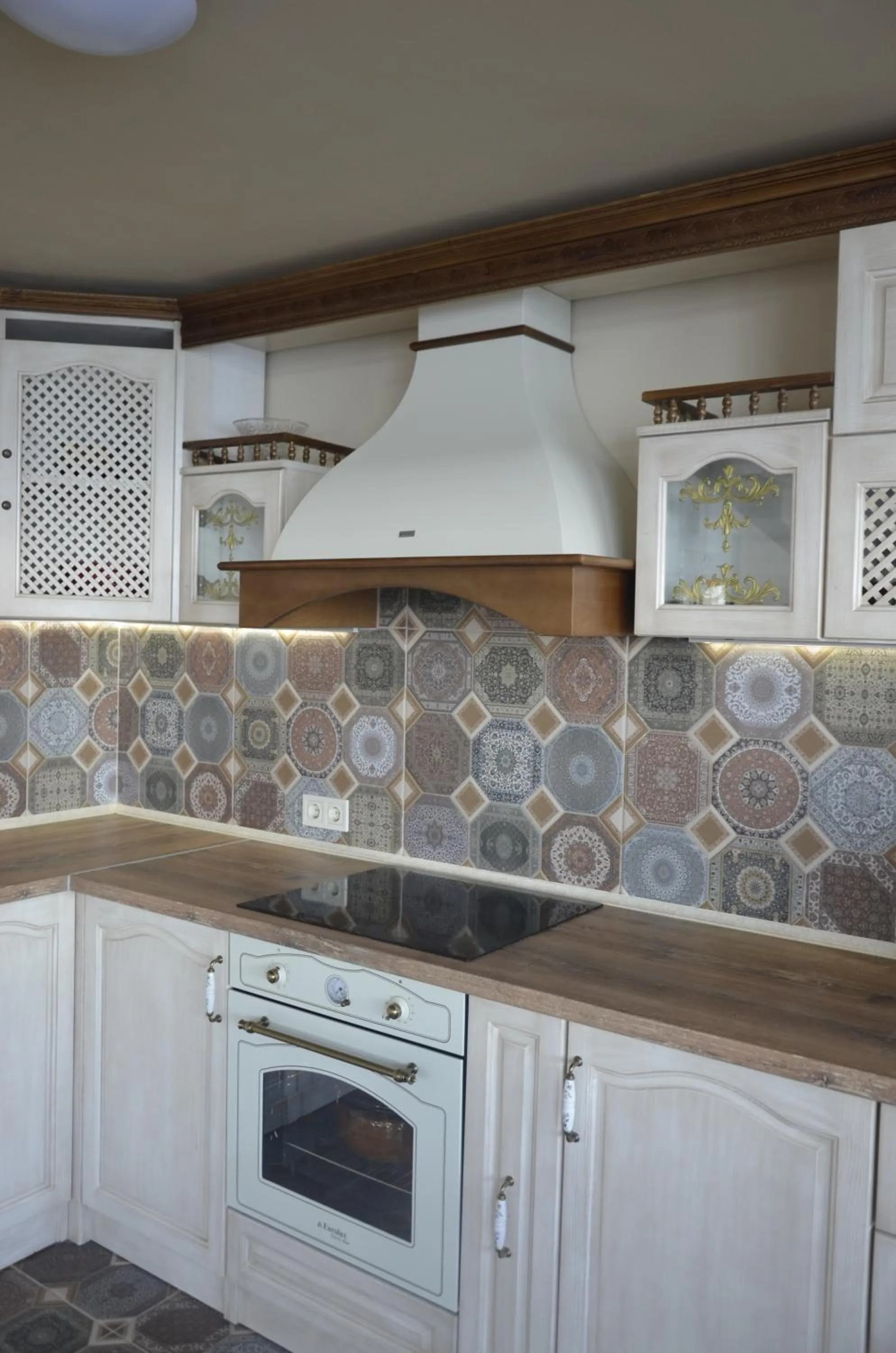 Kitchen or kitchenette in Ashram Hotel