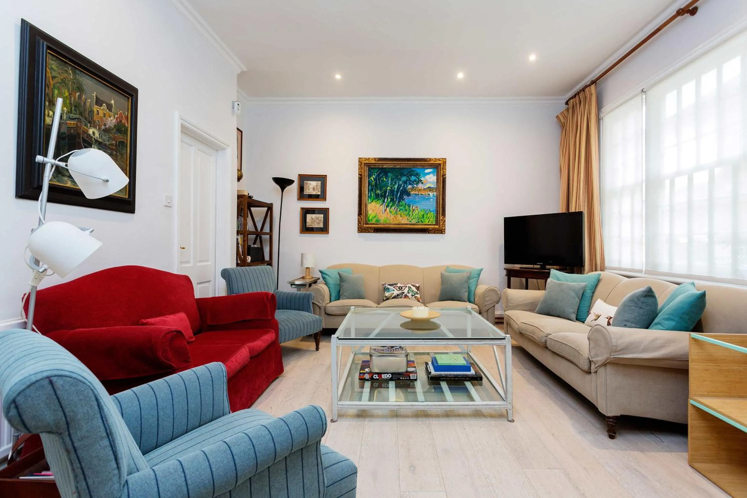 Living room in Veeve - A Kensington Mews