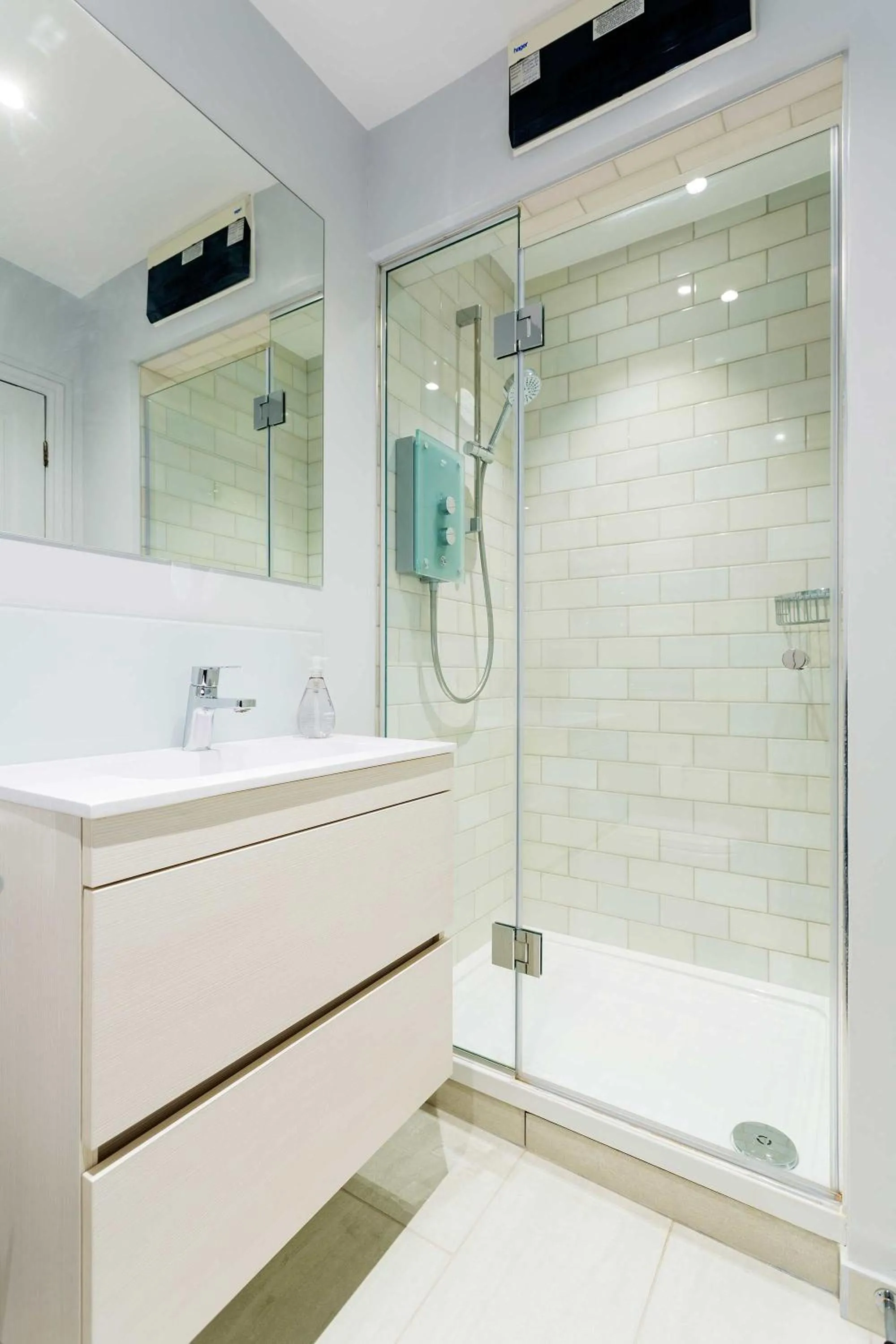 Bathroom in Veeve - A Kensington Mews