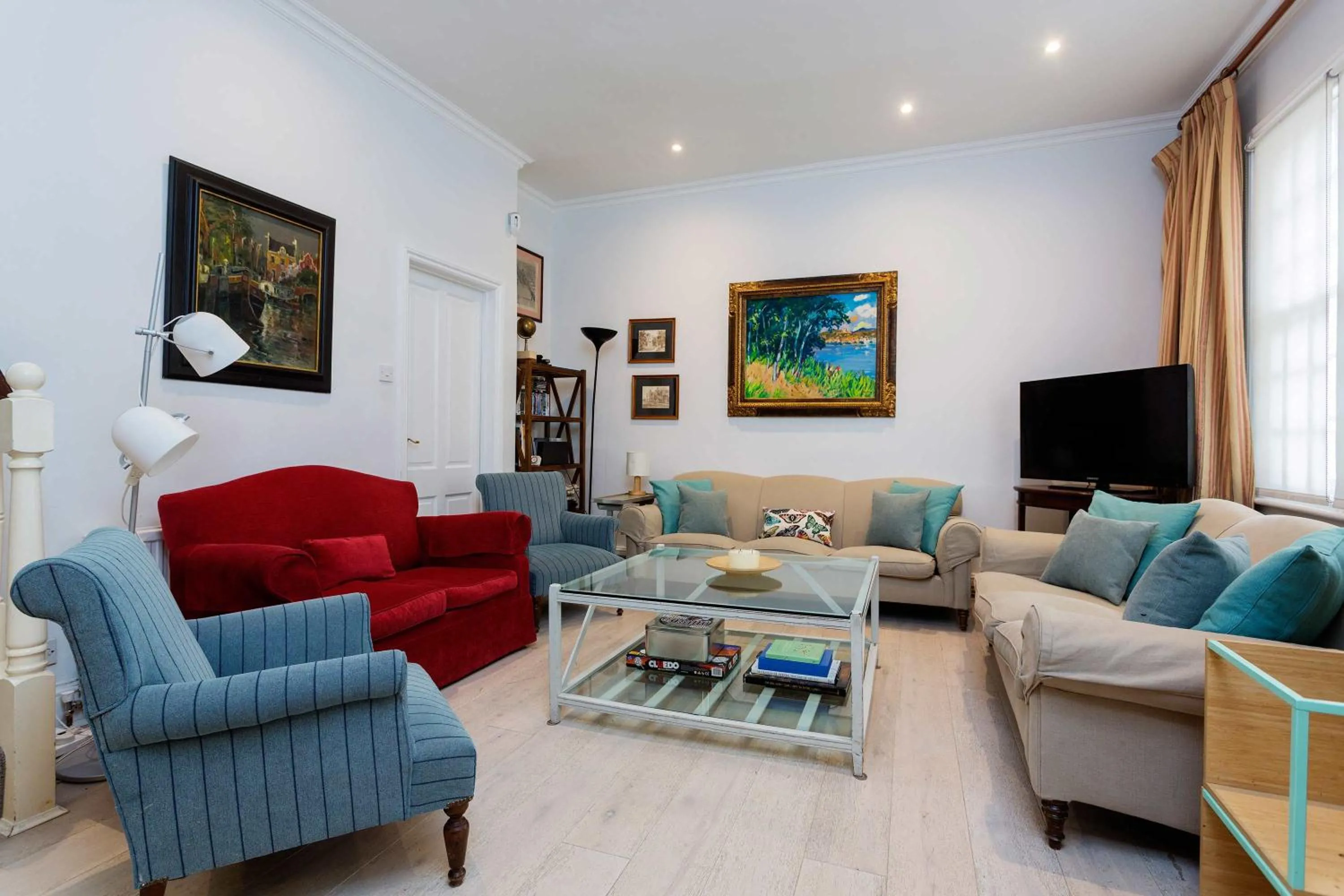 Living room in Veeve - A Kensington Mews