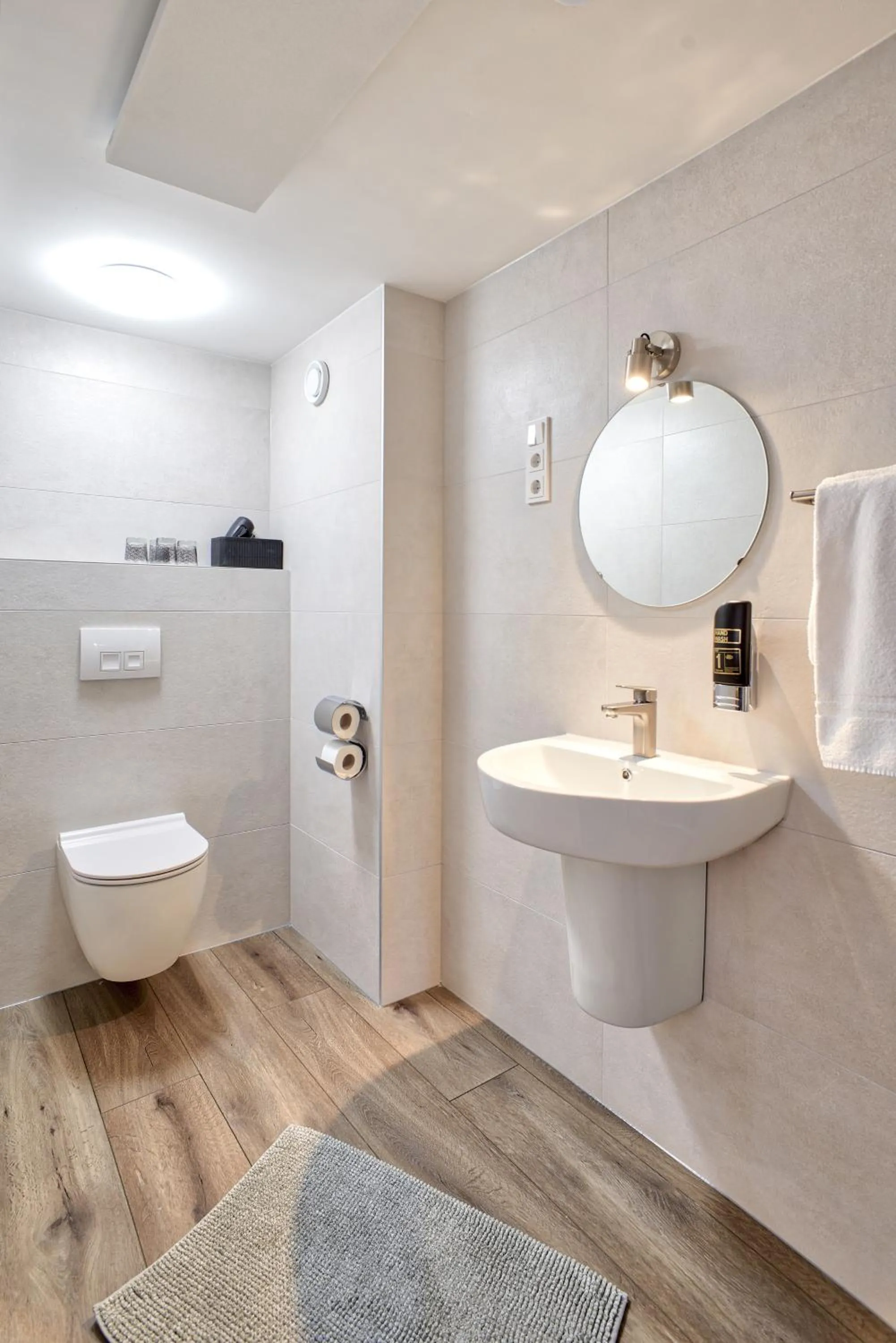 Bathroom in Bed and Breakfast De Heren van Valkenburg