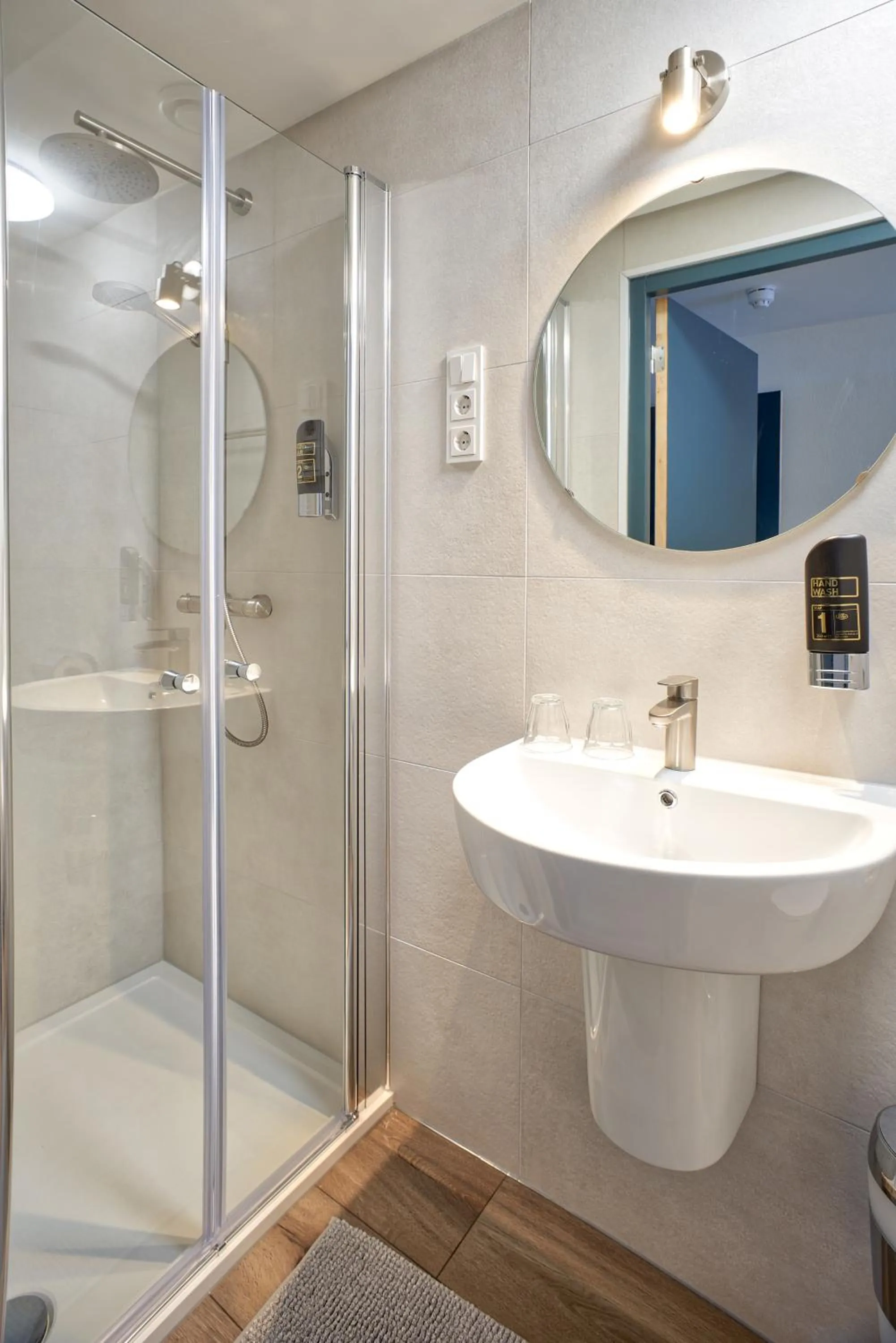 Bathroom in Bed and Breakfast De Heren van Valkenburg