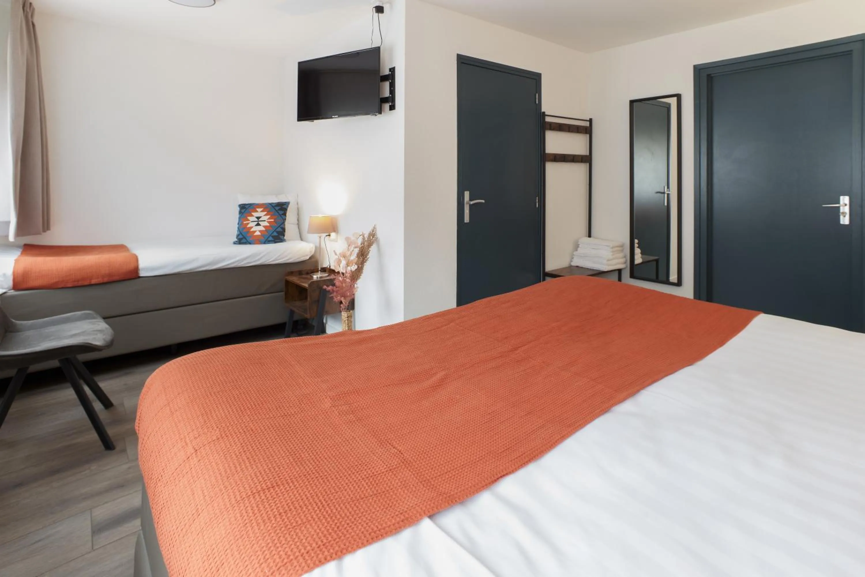 Bedroom, Bed in Bed and Breakfast De Heren van Valkenburg