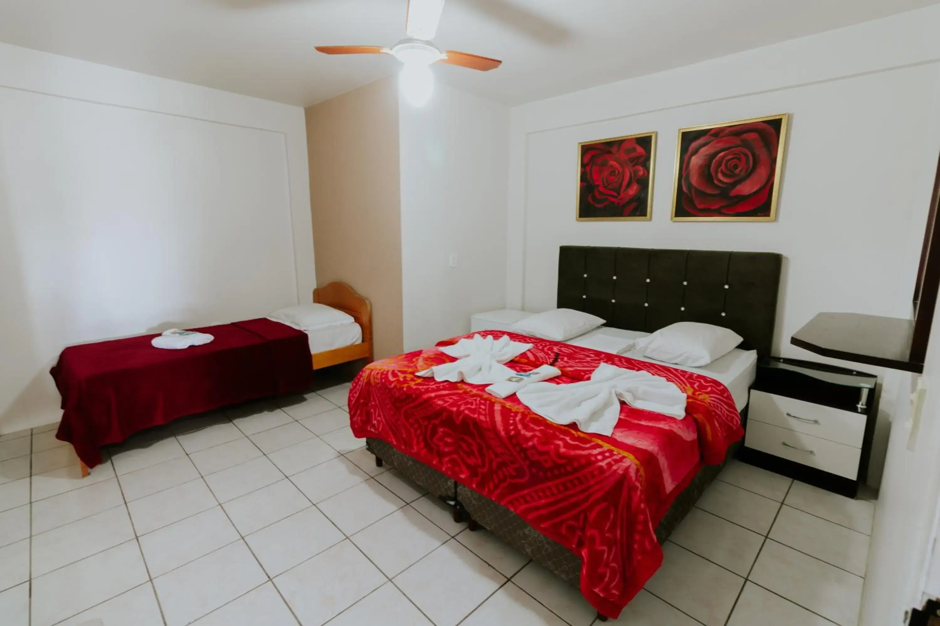 Double Room with Extra Bed in Hotel Centro dos Canyons Double Room with Extra Bed in Hotel Centro dos Canyons