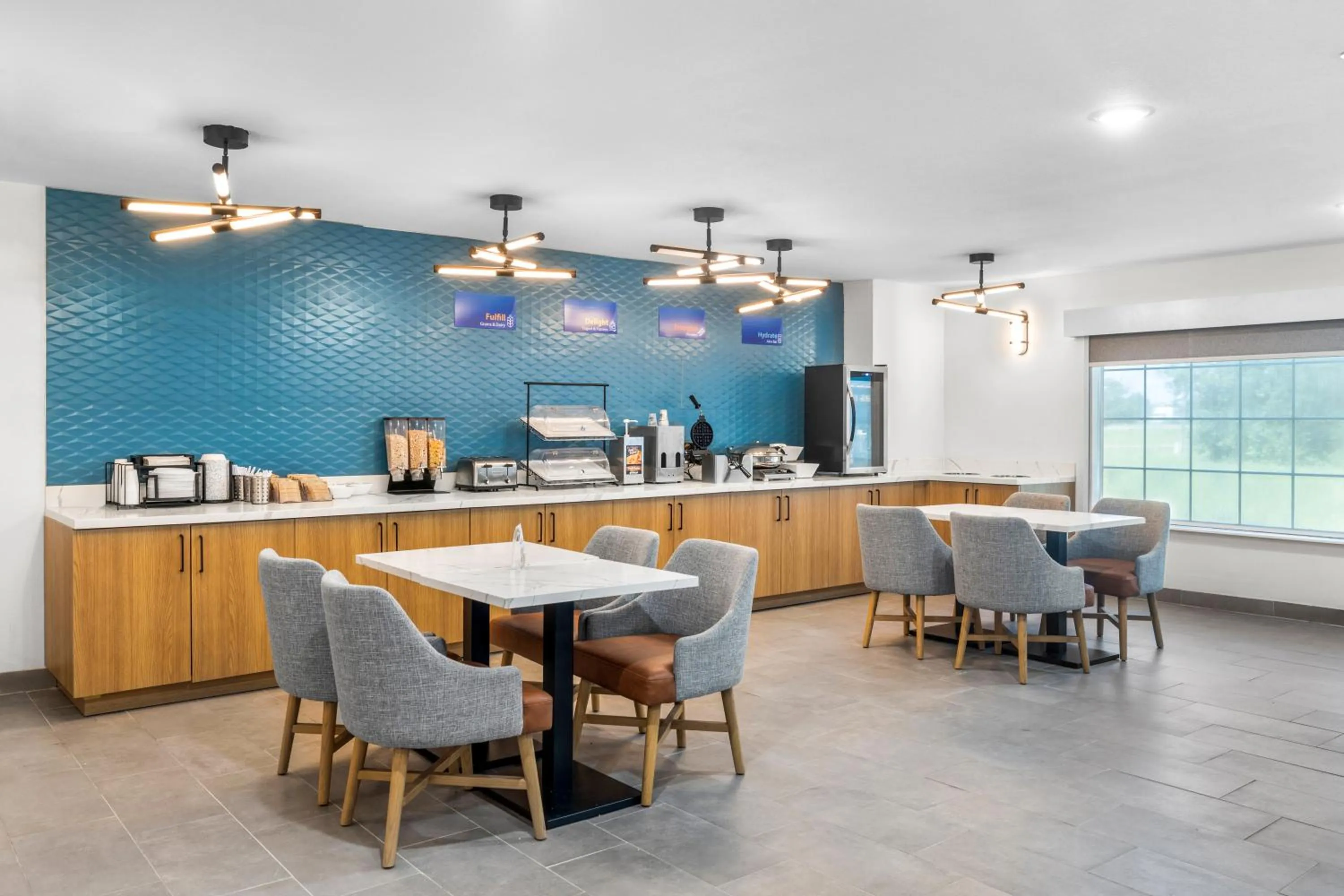 Breakfast in Best Western Acadia Hotel