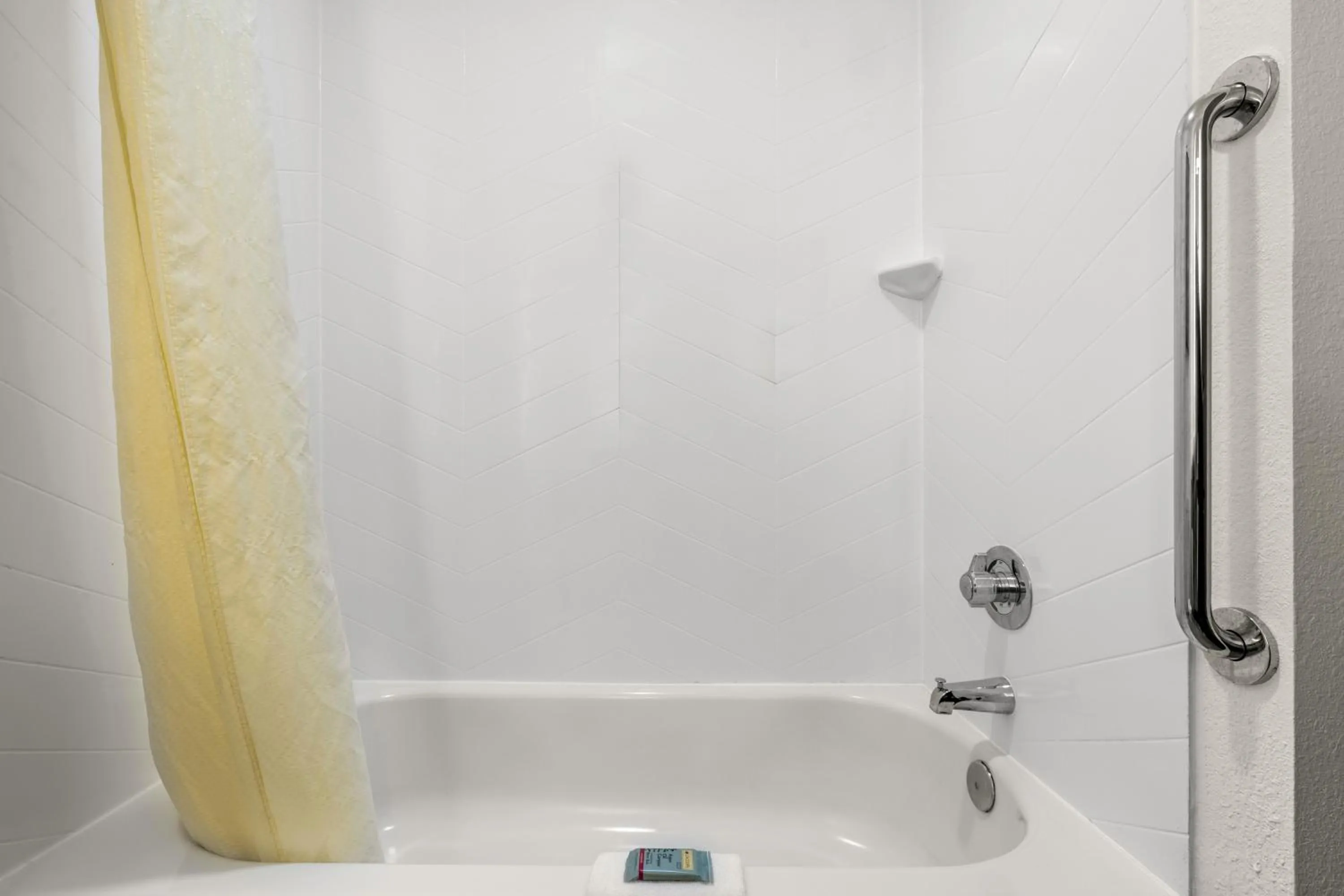 Bathroom in Best Western Acadia Hotel