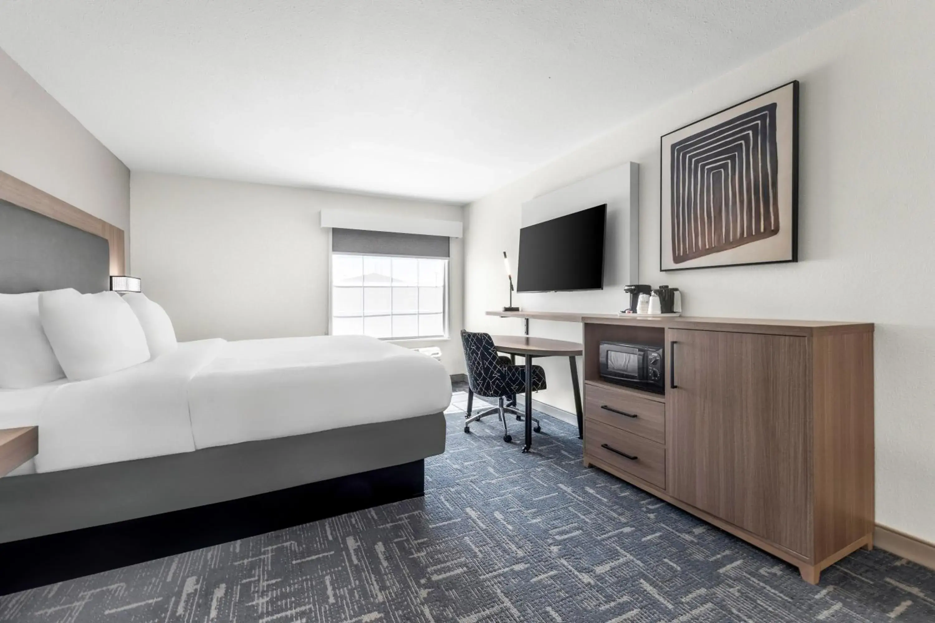 Photo of the whole room, Bed in Best Western Acadia Hotel Photo of the whole room, Bed in Best Western Acadia Hotel