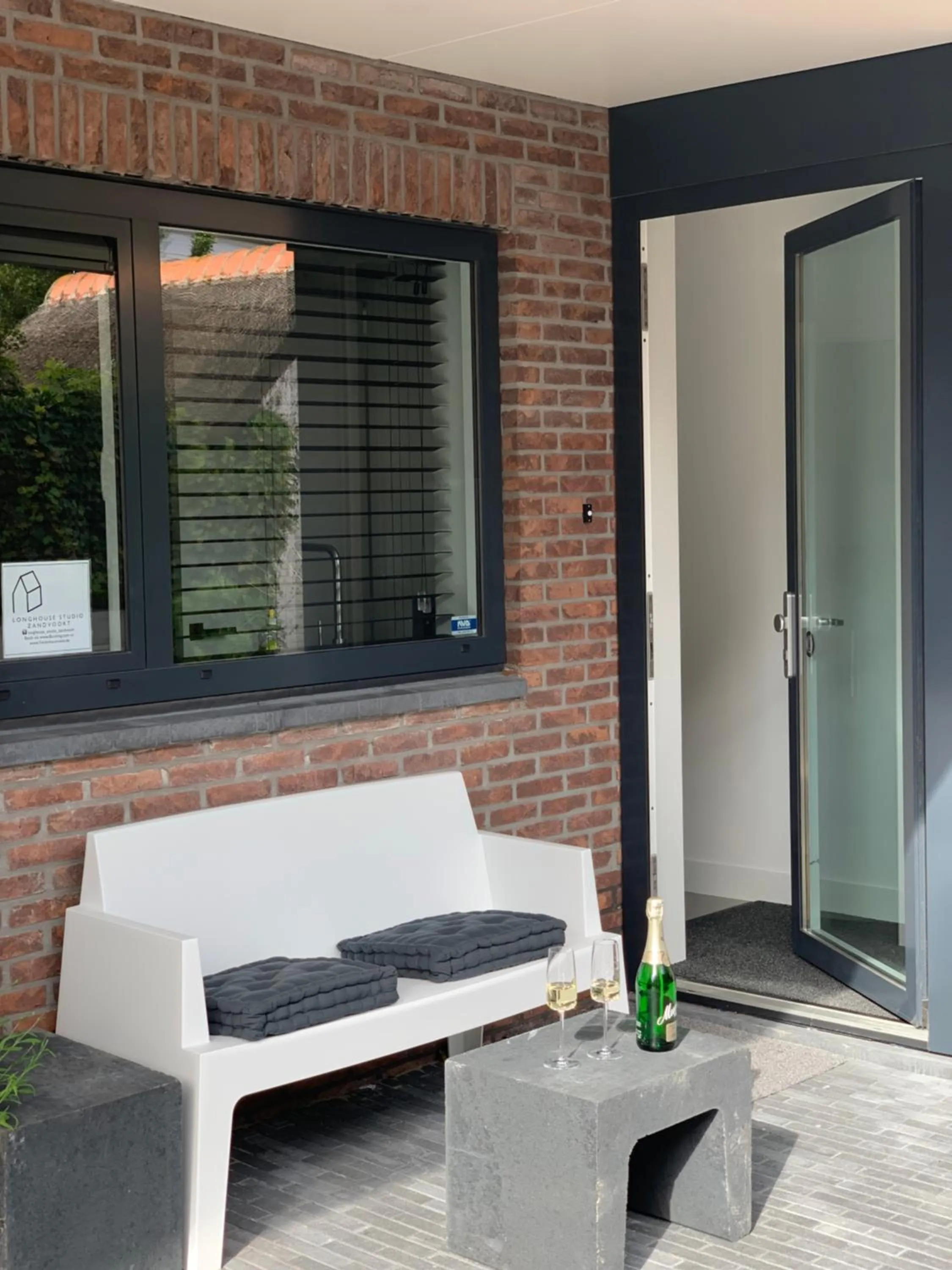 Property building in Longhouse Studio Zandvoort