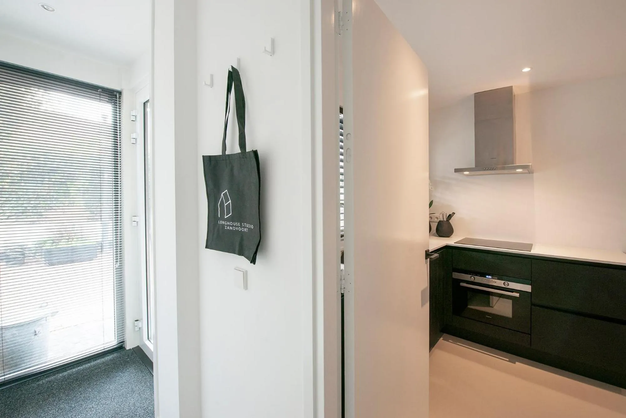 Area and facilities in Longhouse Studio Zandvoort