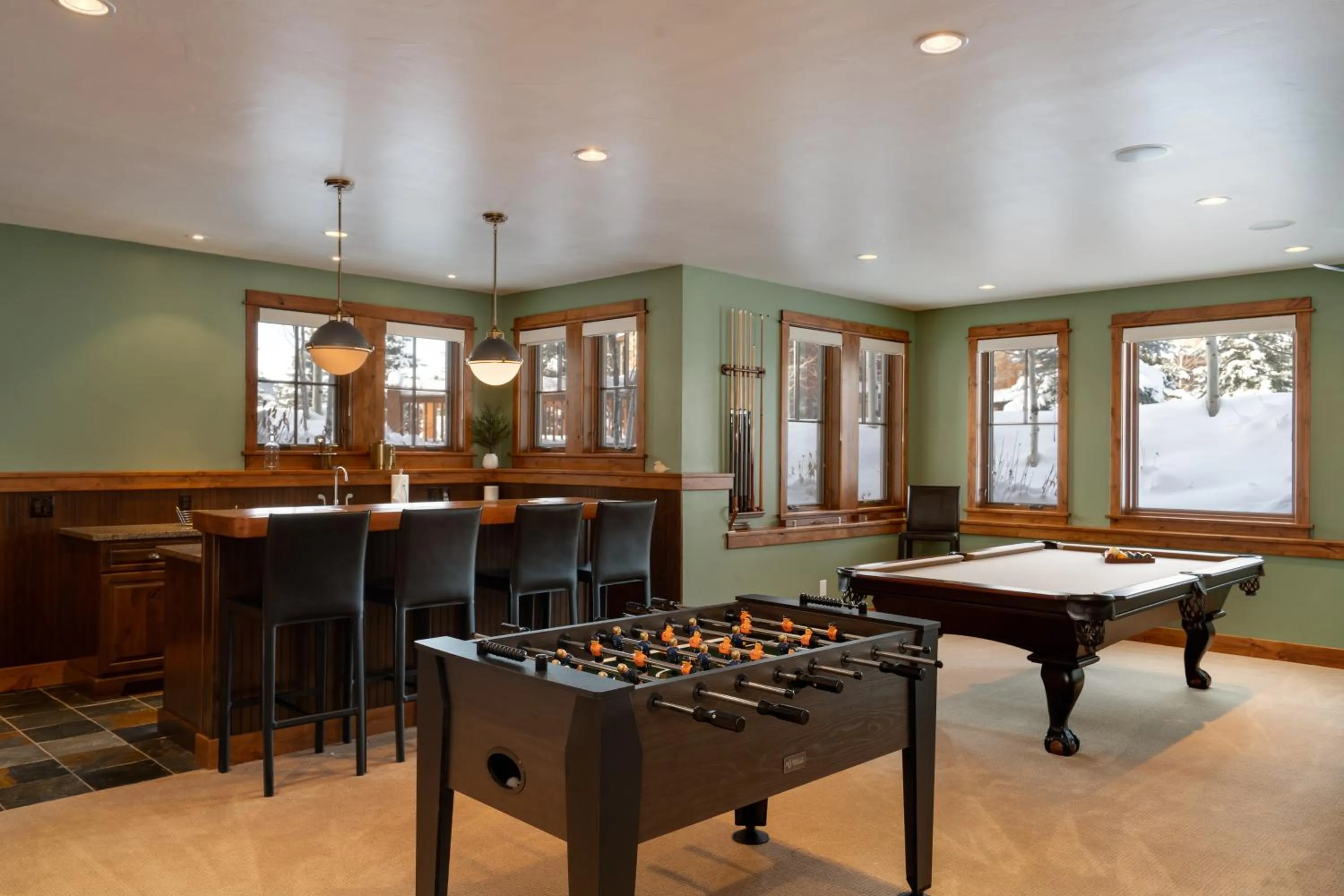 Billiard in The Porches