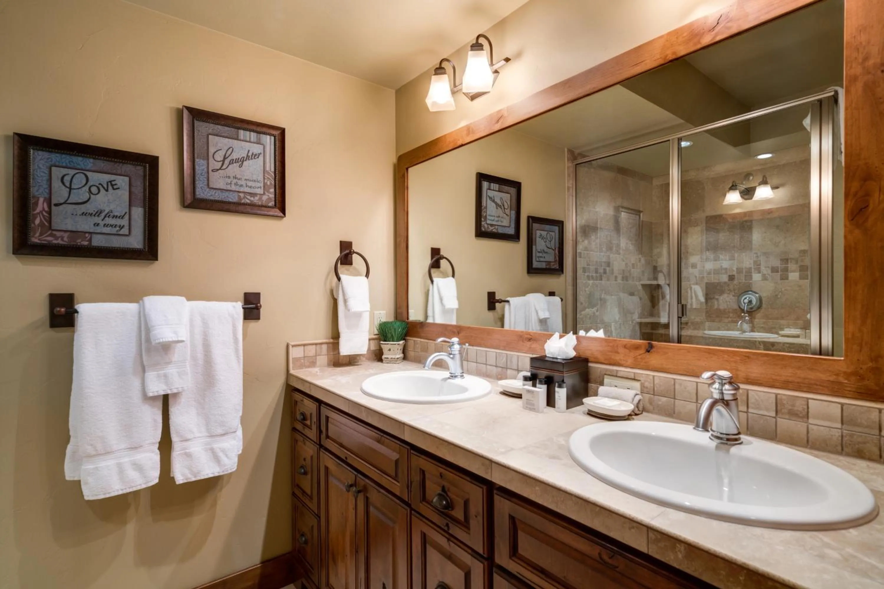 Bathroom in The Porches