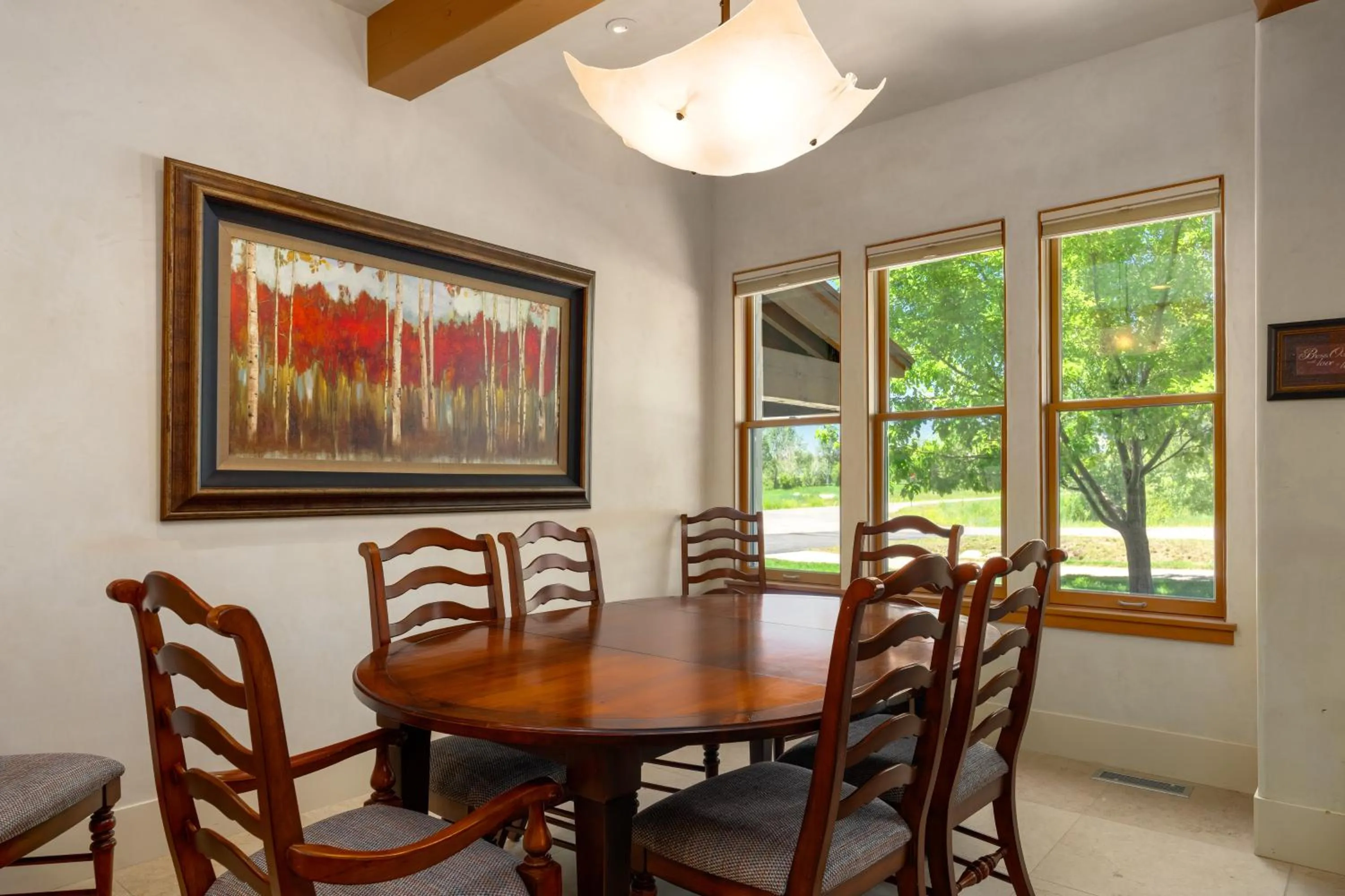 Dining area in The Porches