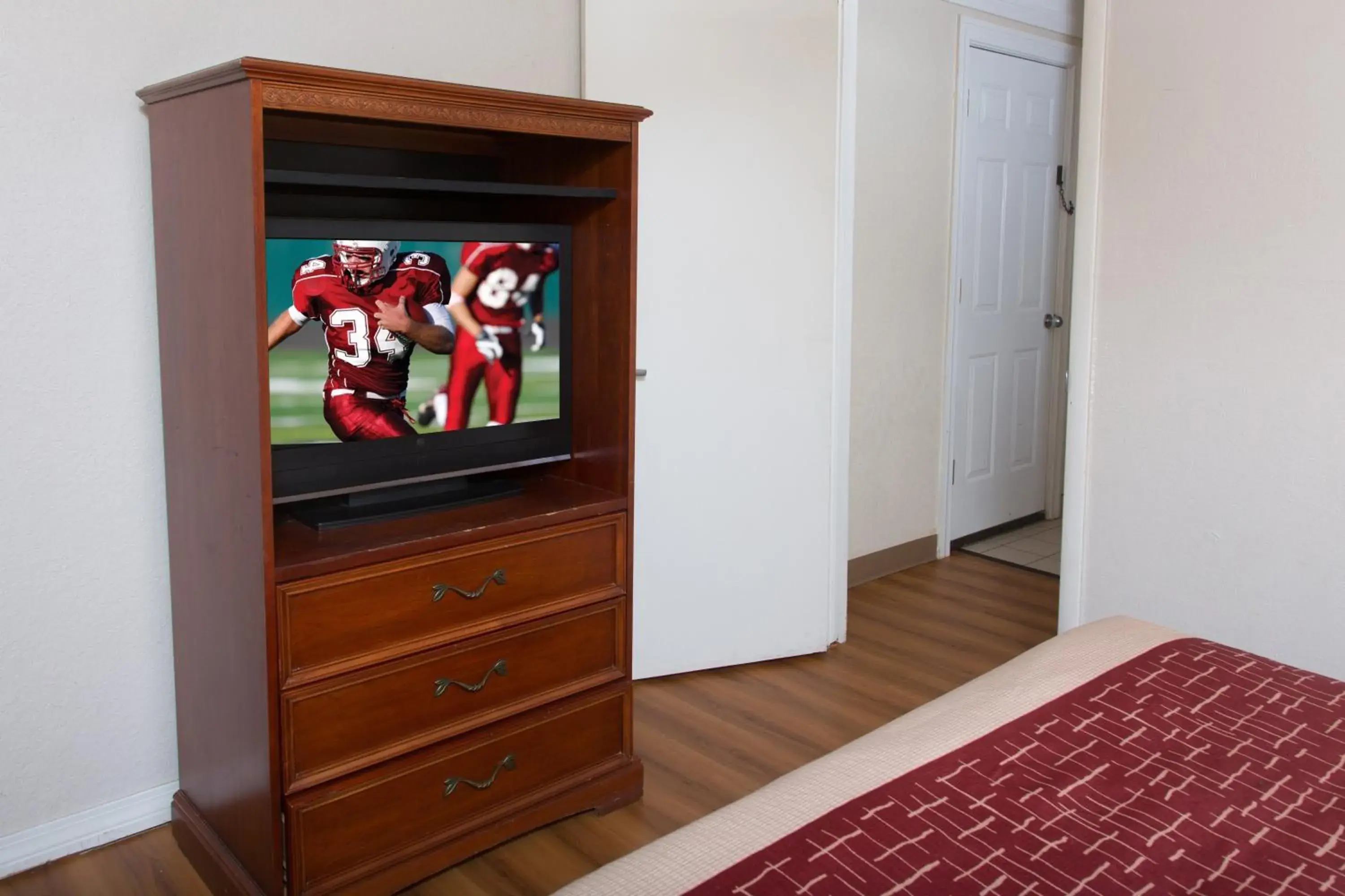Photo of the whole room in Red Roof Inn Ardmore Photo of the whole room in Red Roof Inn Ardmore