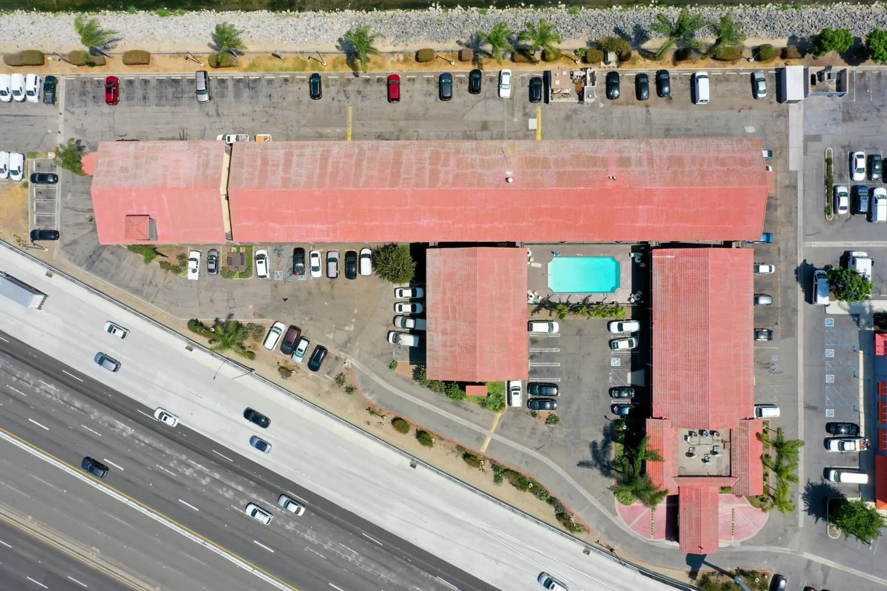 Bird's eye view, Bird's-eye View in La Quinta Inn by Wyndham Costa Mesa Orange County