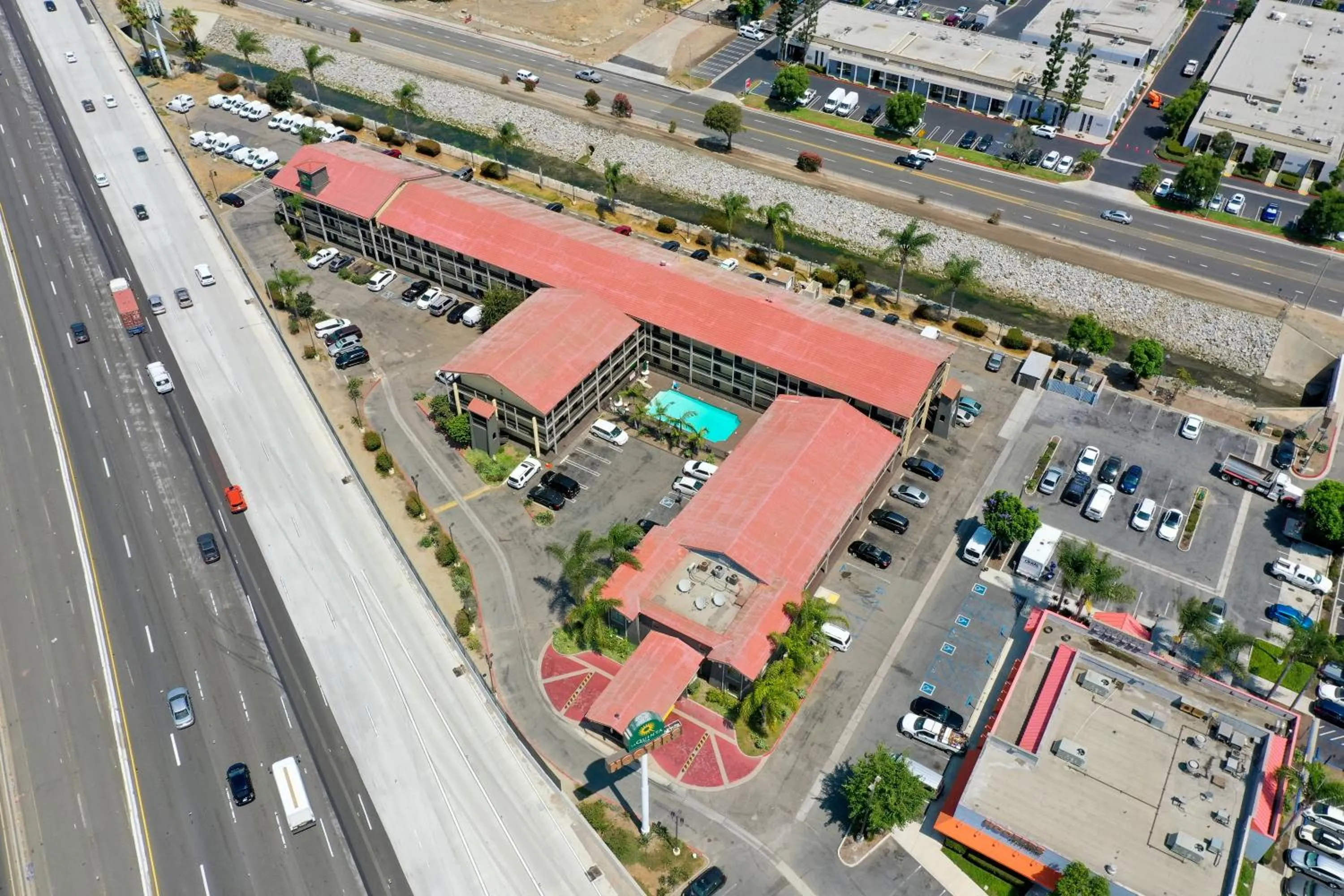 Property building in La Quinta Inn by Wyndham Costa Mesa Orange County