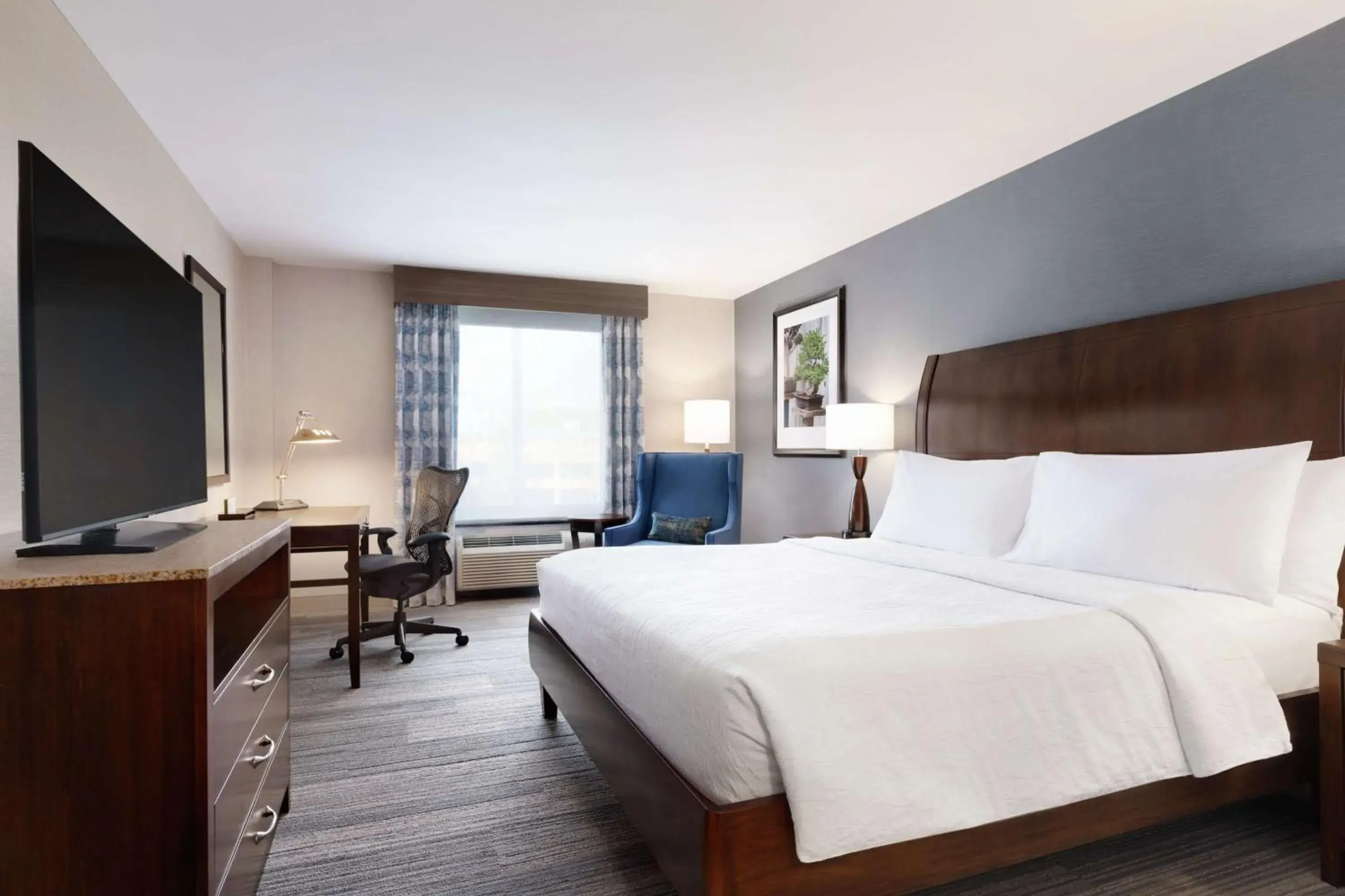 Bedroom, Bed in Hilton Garden Inn Stony Brook Bedroom, Bed in Hilton Garden Inn Stony Brook