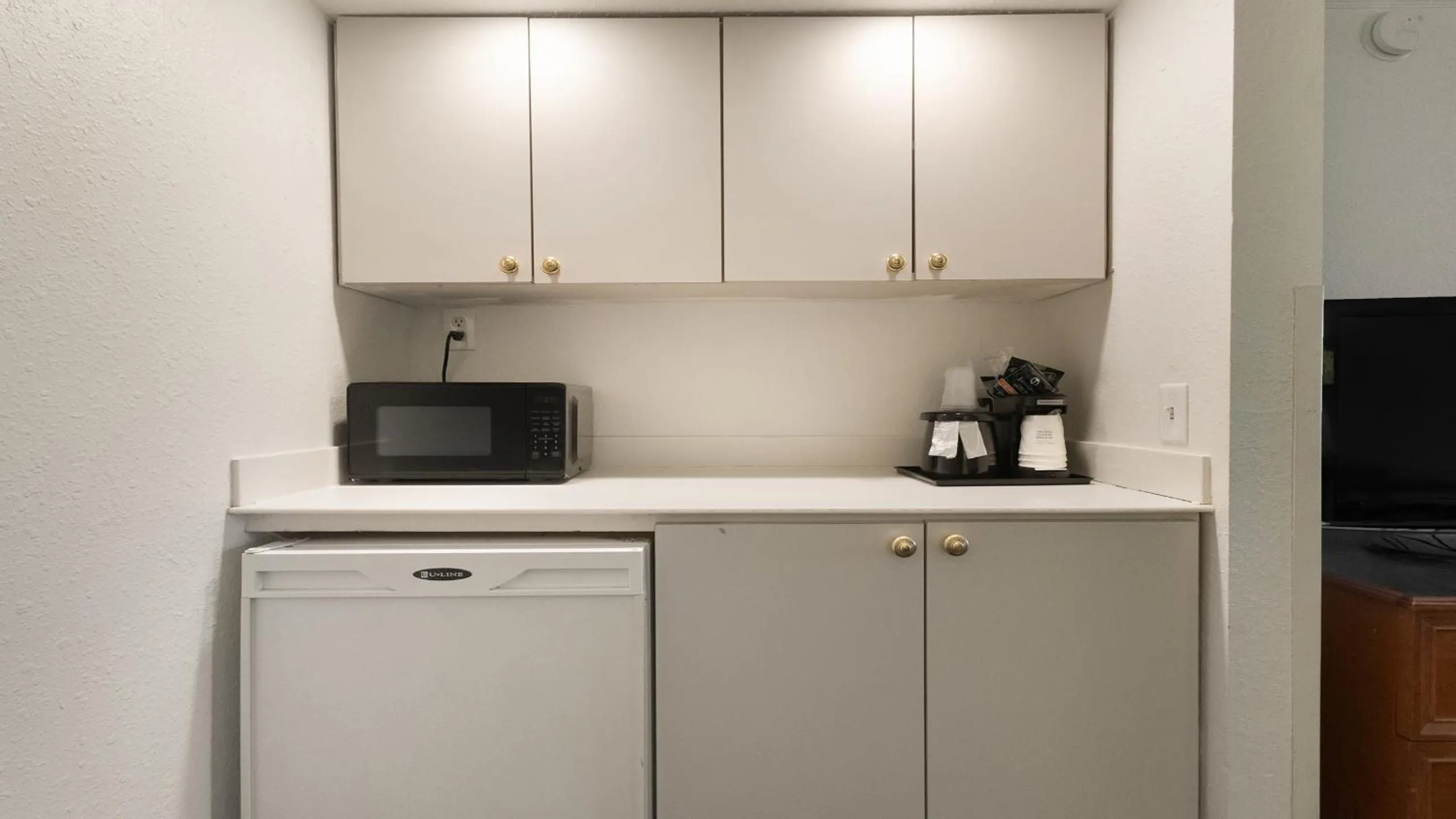 Bedroom in Howard Johnson by Wyndham Sacramento Downtown