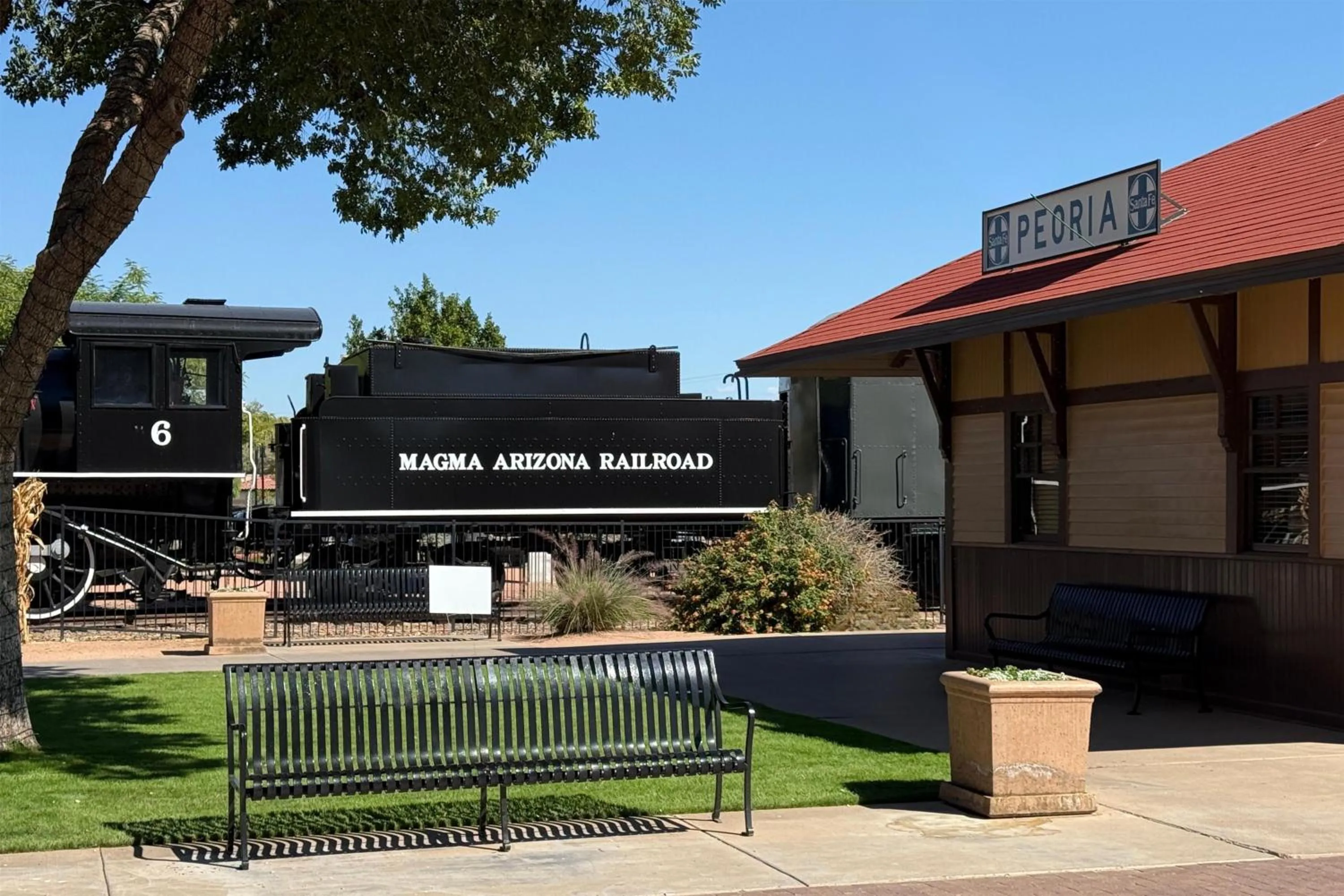 Property building in Hilton Scottsdale Resort & Villas