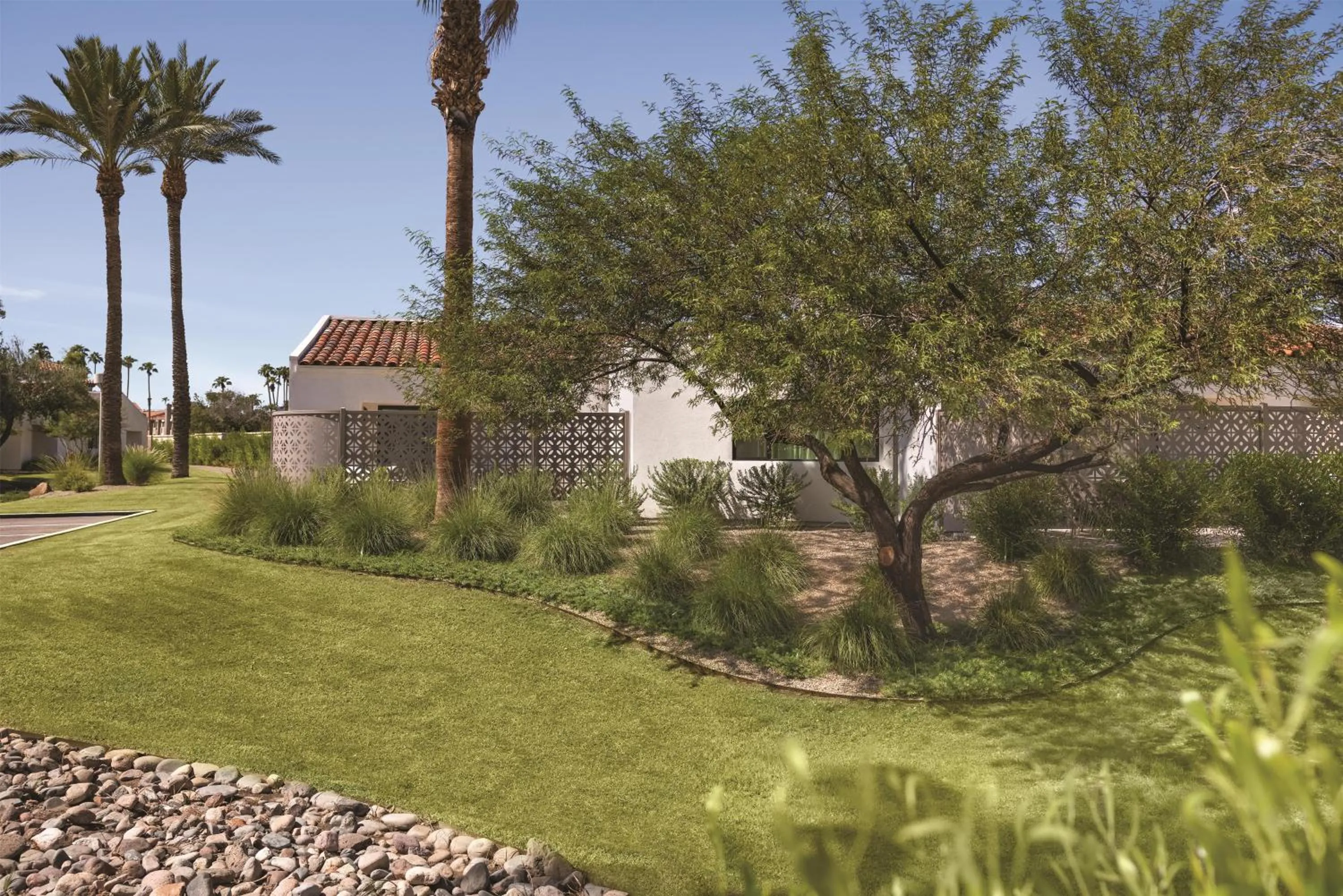Property building in Hilton Scottsdale Resort & Villas