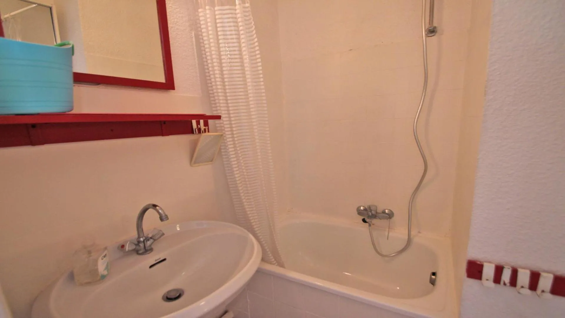 Bathroom in Boucanniers
