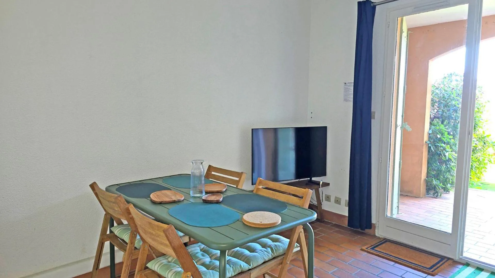 Dining area in Boucanniers