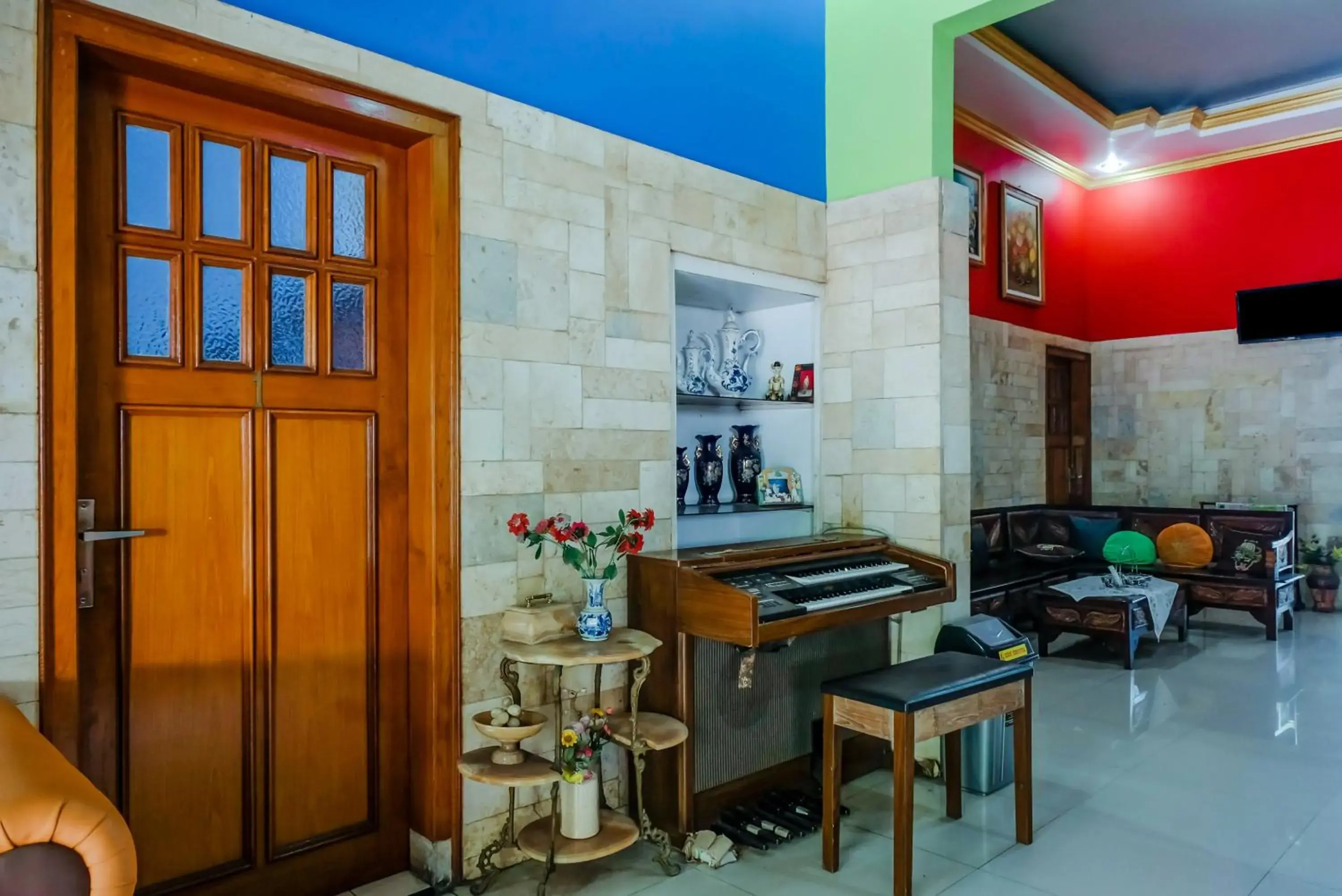 Restaurant/places to eat in Hotel O Guest House Amalia Malang Restaurant/places to eat in Hotel O Guest House Amalia Malang