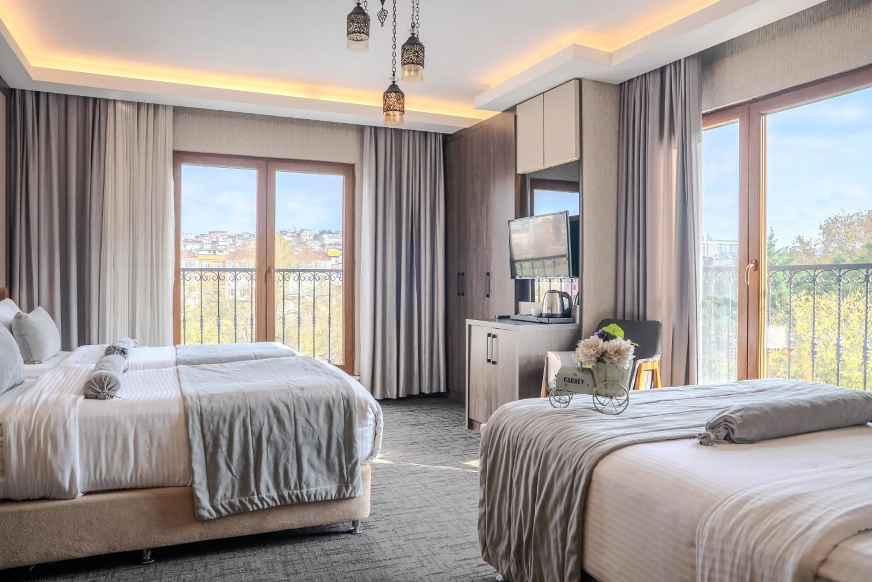 Photo of the whole room, Bed in BEST GARDEN HOTEL