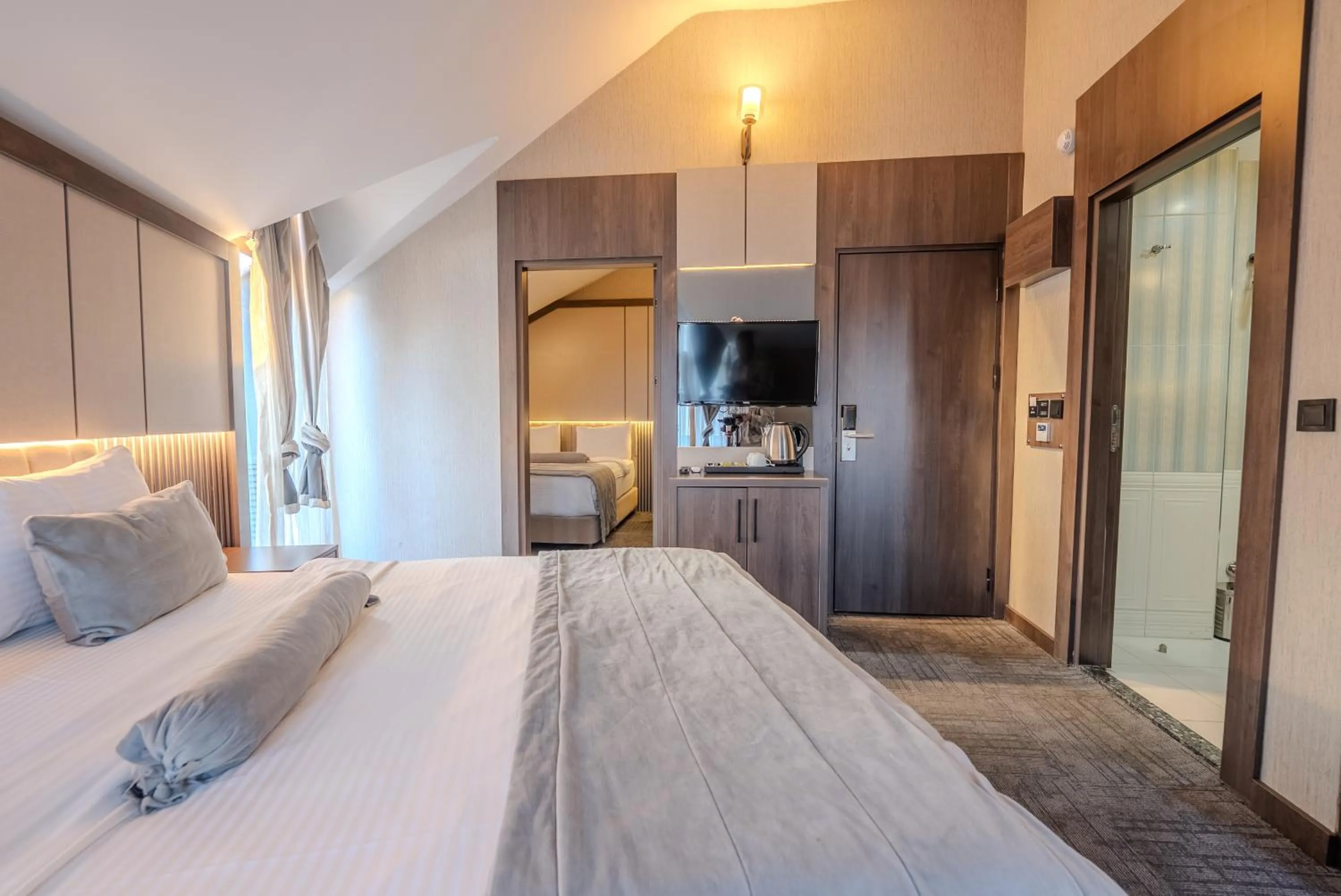 Photo of the whole room, Bed in BEST GARDEN HOTEL