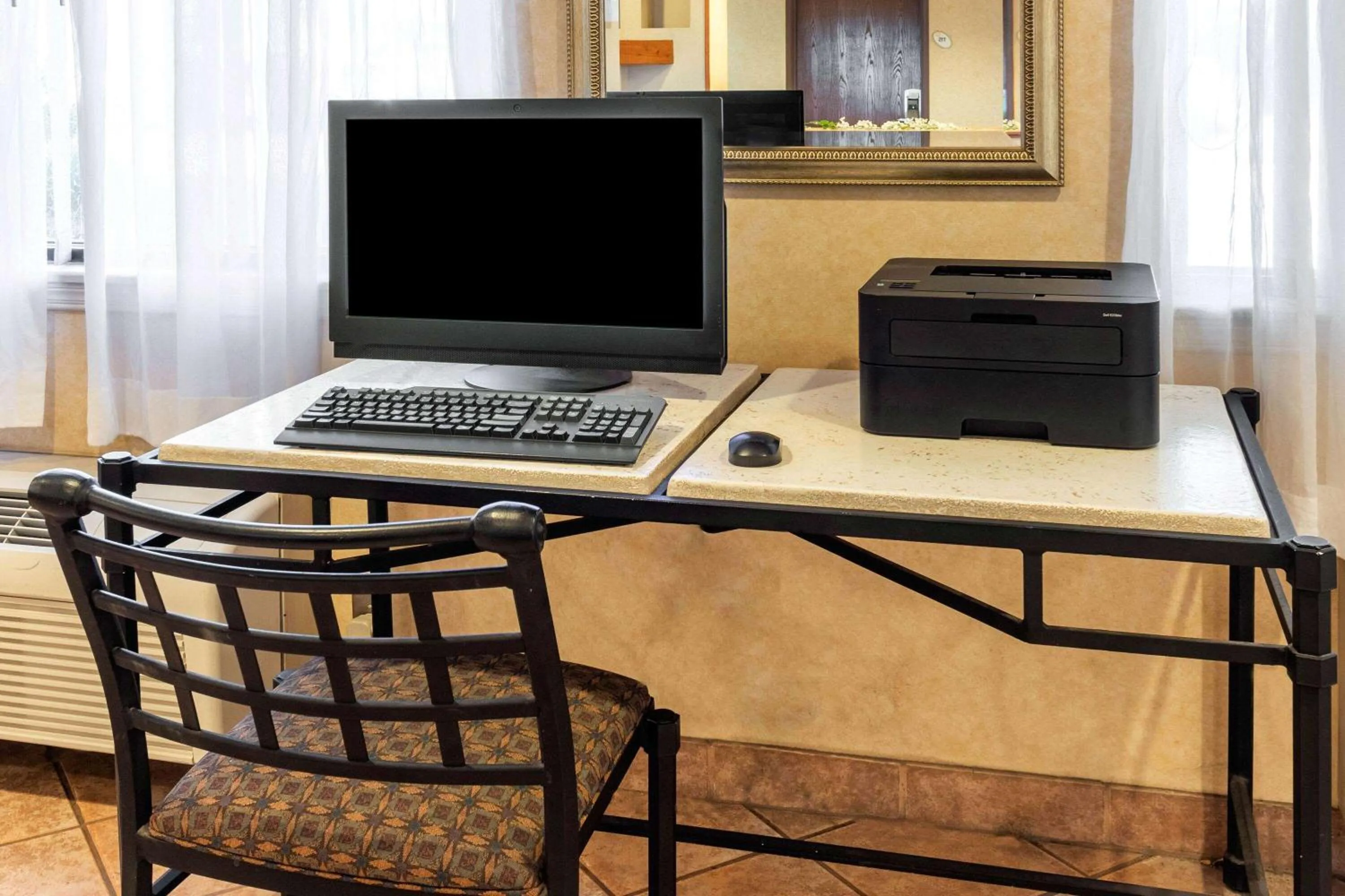 On site in La Quinta Inn & Suites by Wyndham Las Cruces Organ Mountain